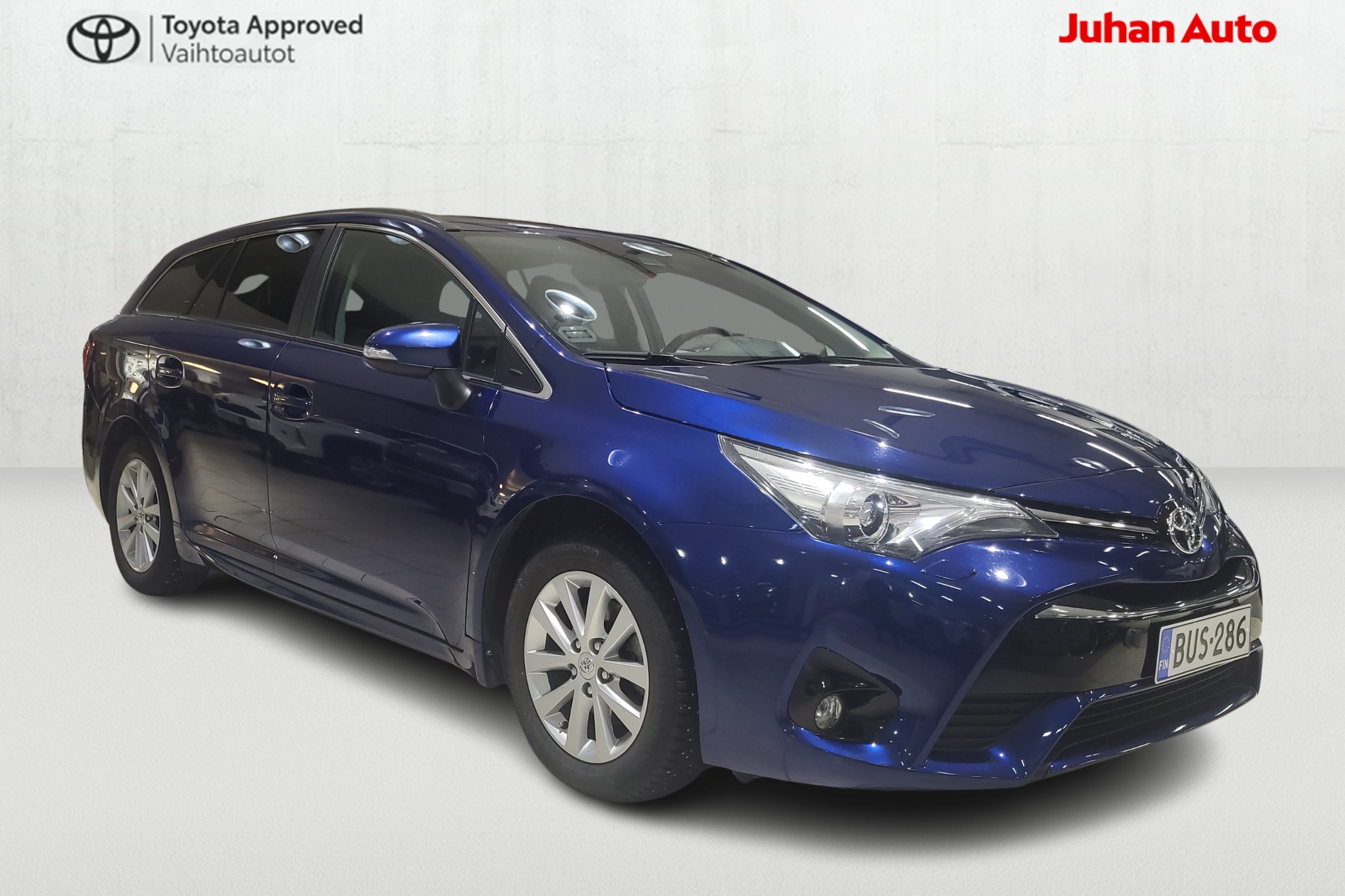 TOYOTA Avensis 2017