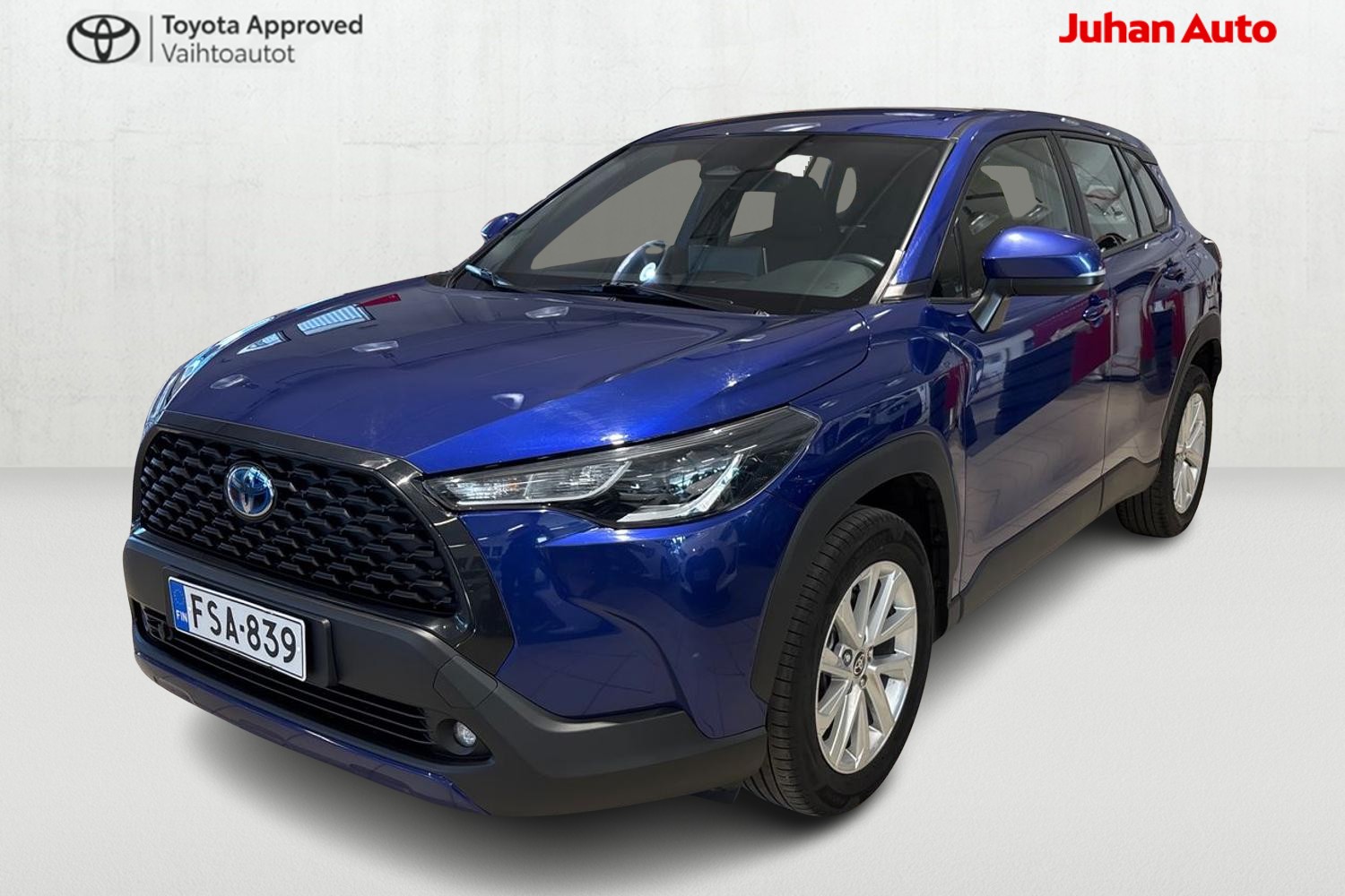TOYOTA Corolla Cross 2024