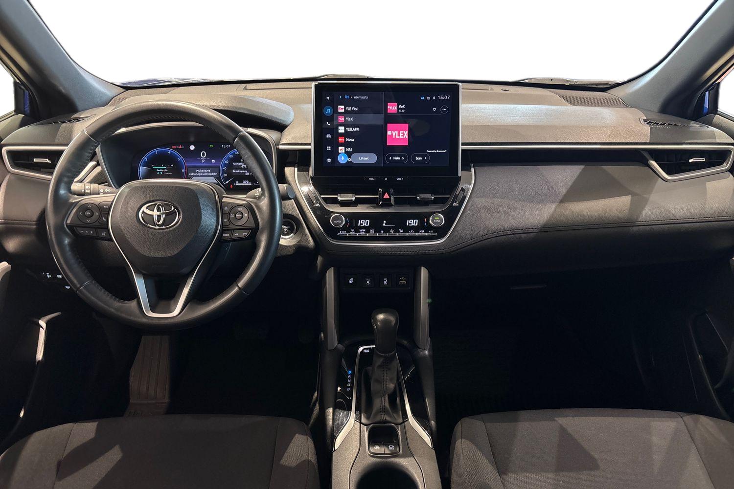 TOYOTA Corolla Cross 2024