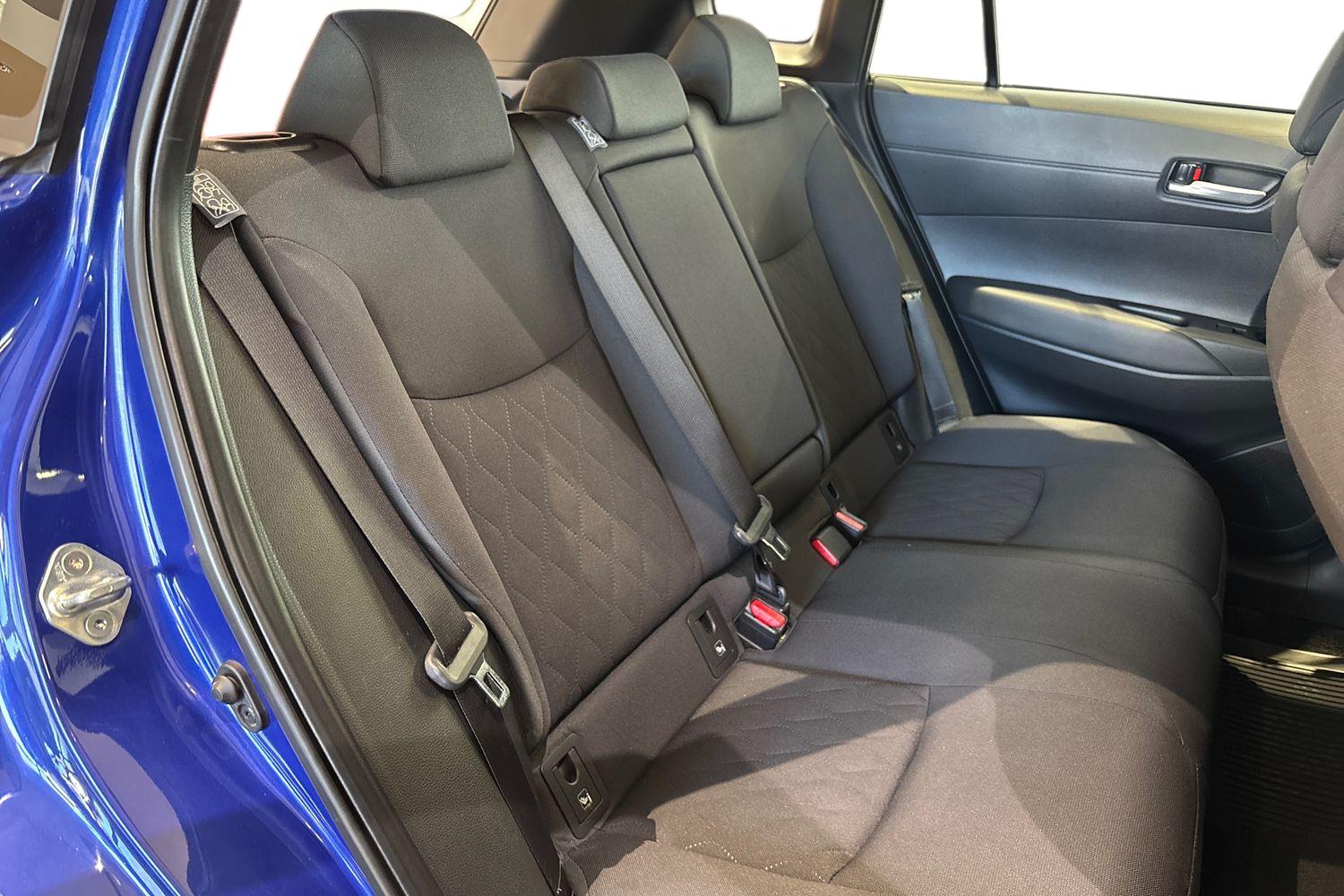 TOYOTA Corolla Cross 2024