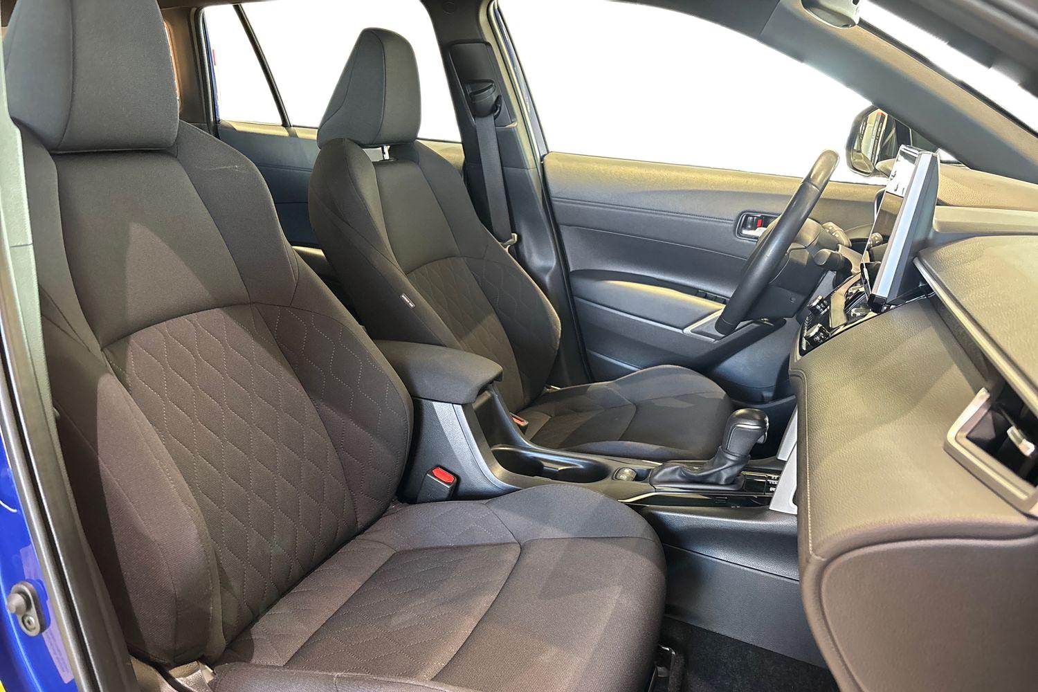 TOYOTA Corolla Cross 2024