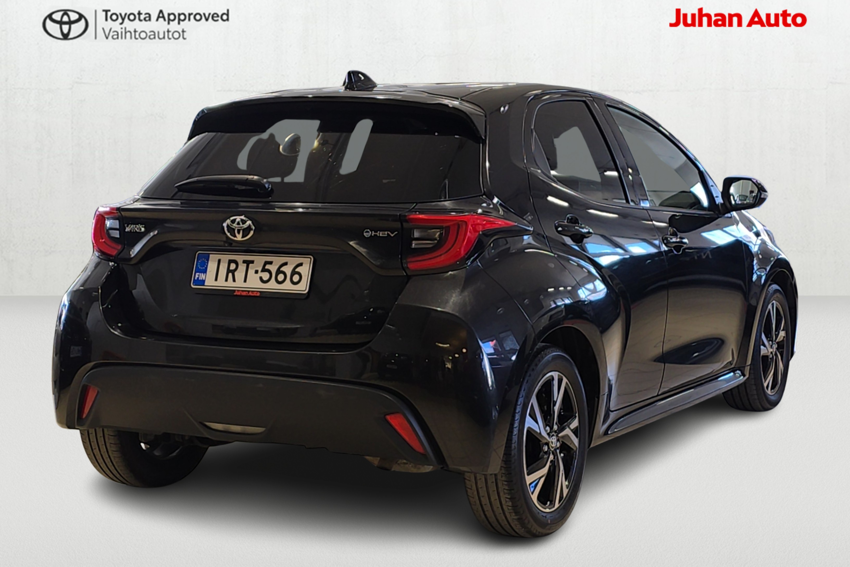 TOYOTA Yaris 2024