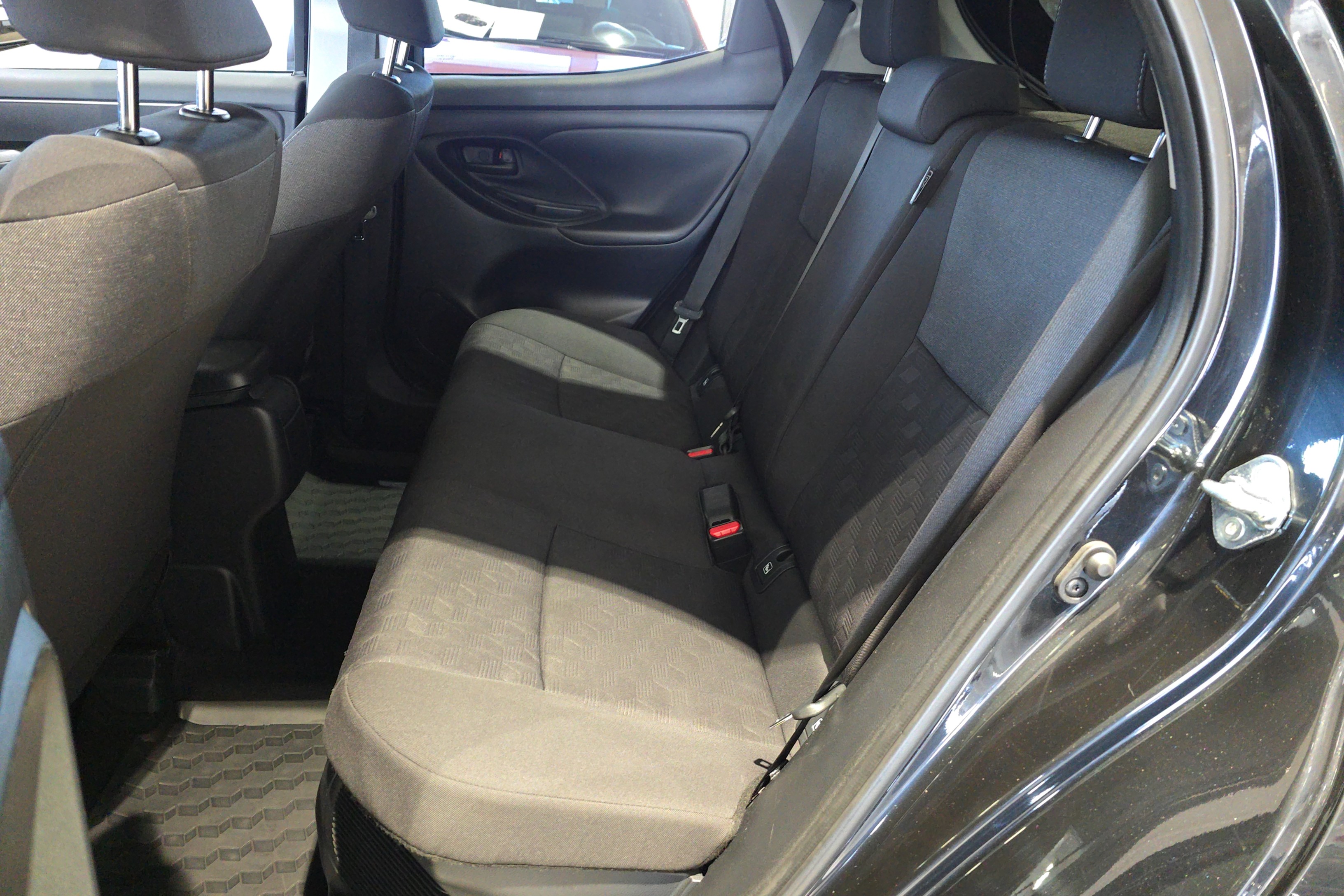 TOYOTA Yaris 2024