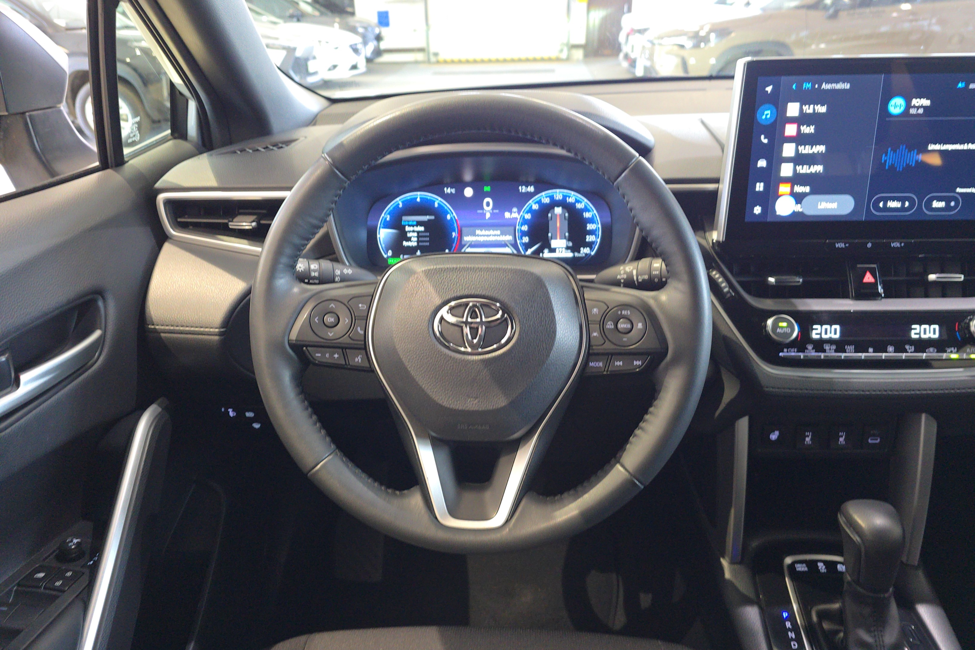 TOYOTA Corolla Cross 2024