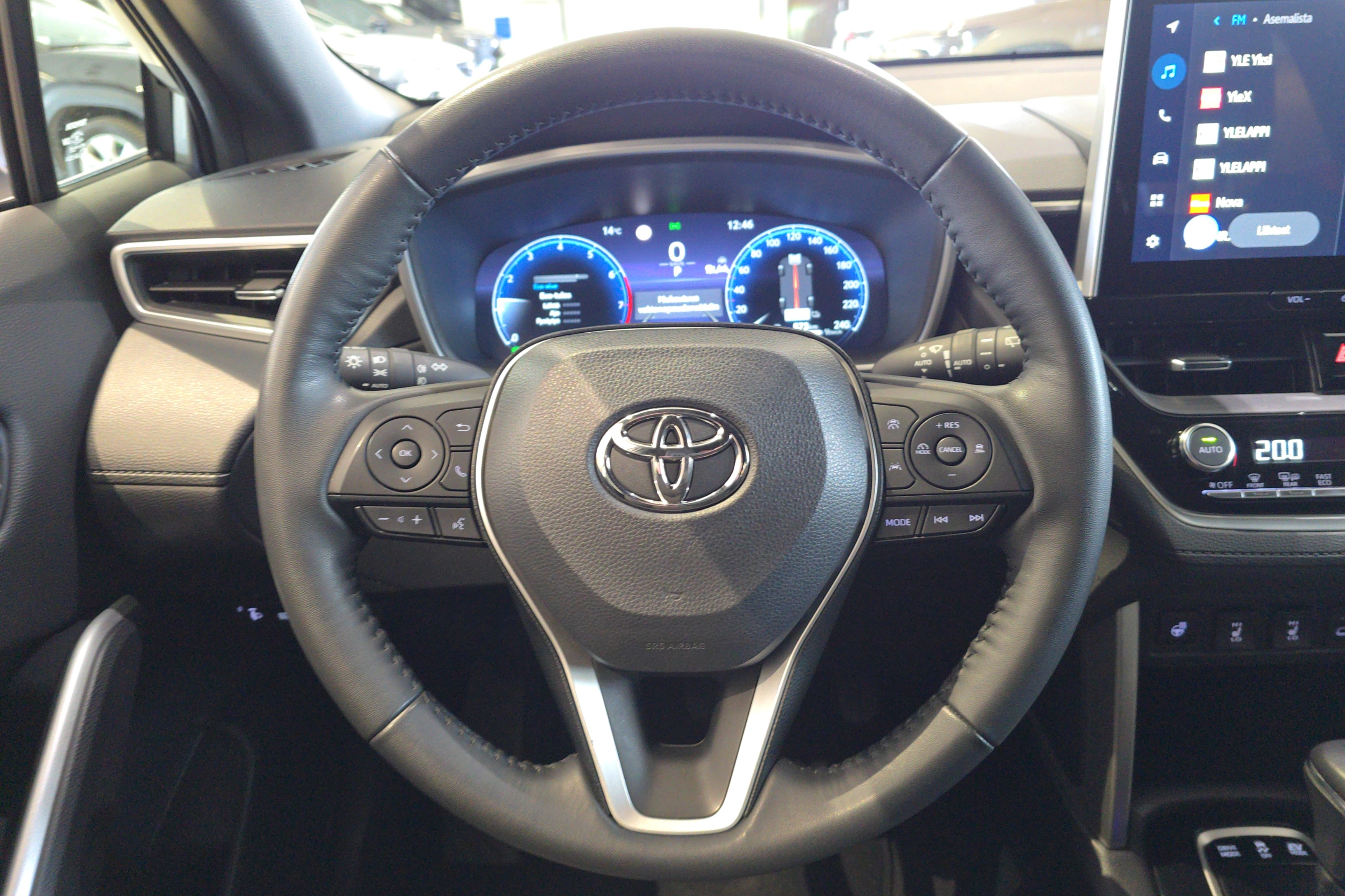 TOYOTA Corolla Cross 2024