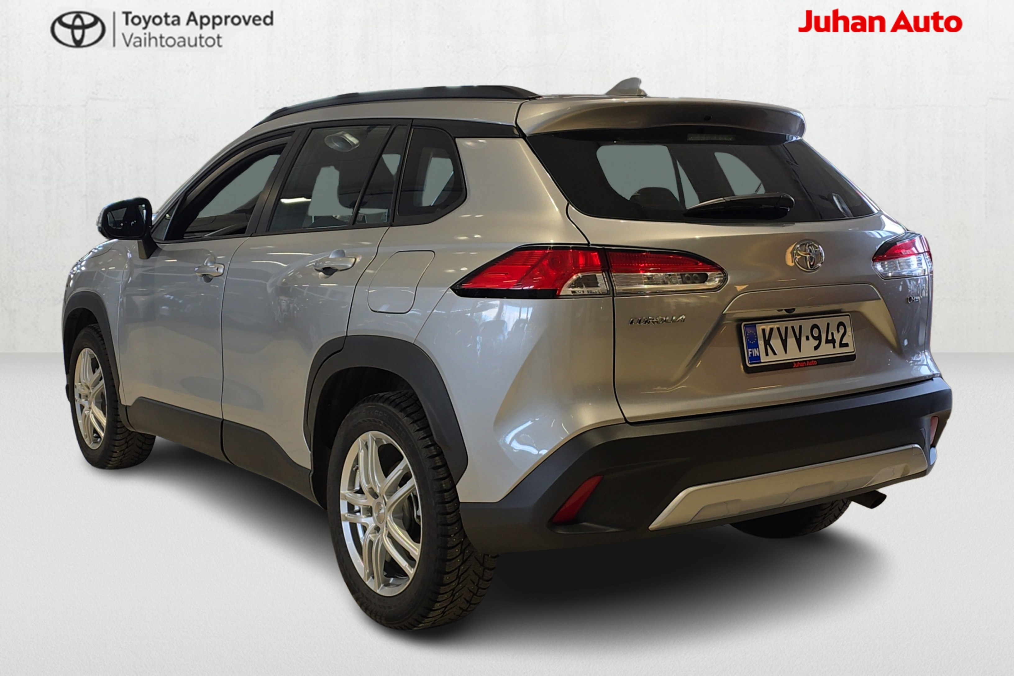 TOYOTA Corolla Cross 2024