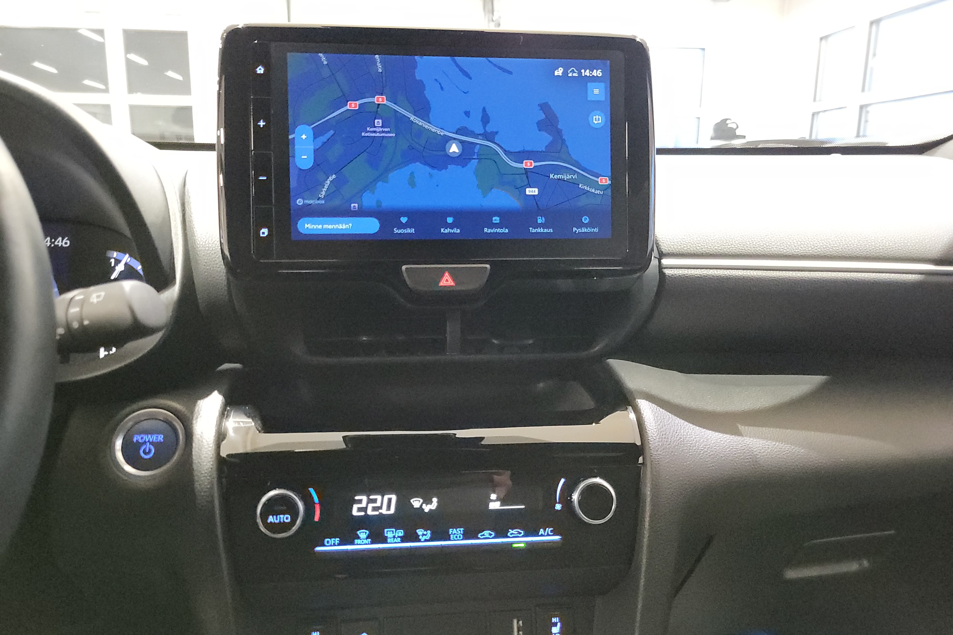 TOYOTA Yaris Cross 2022