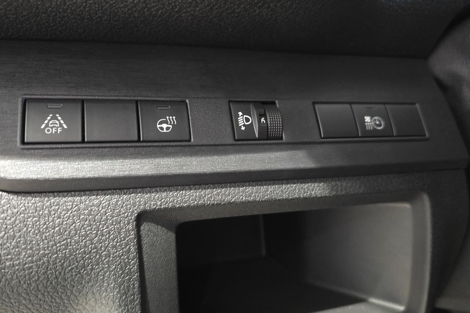 TOYOTA Proace 2025