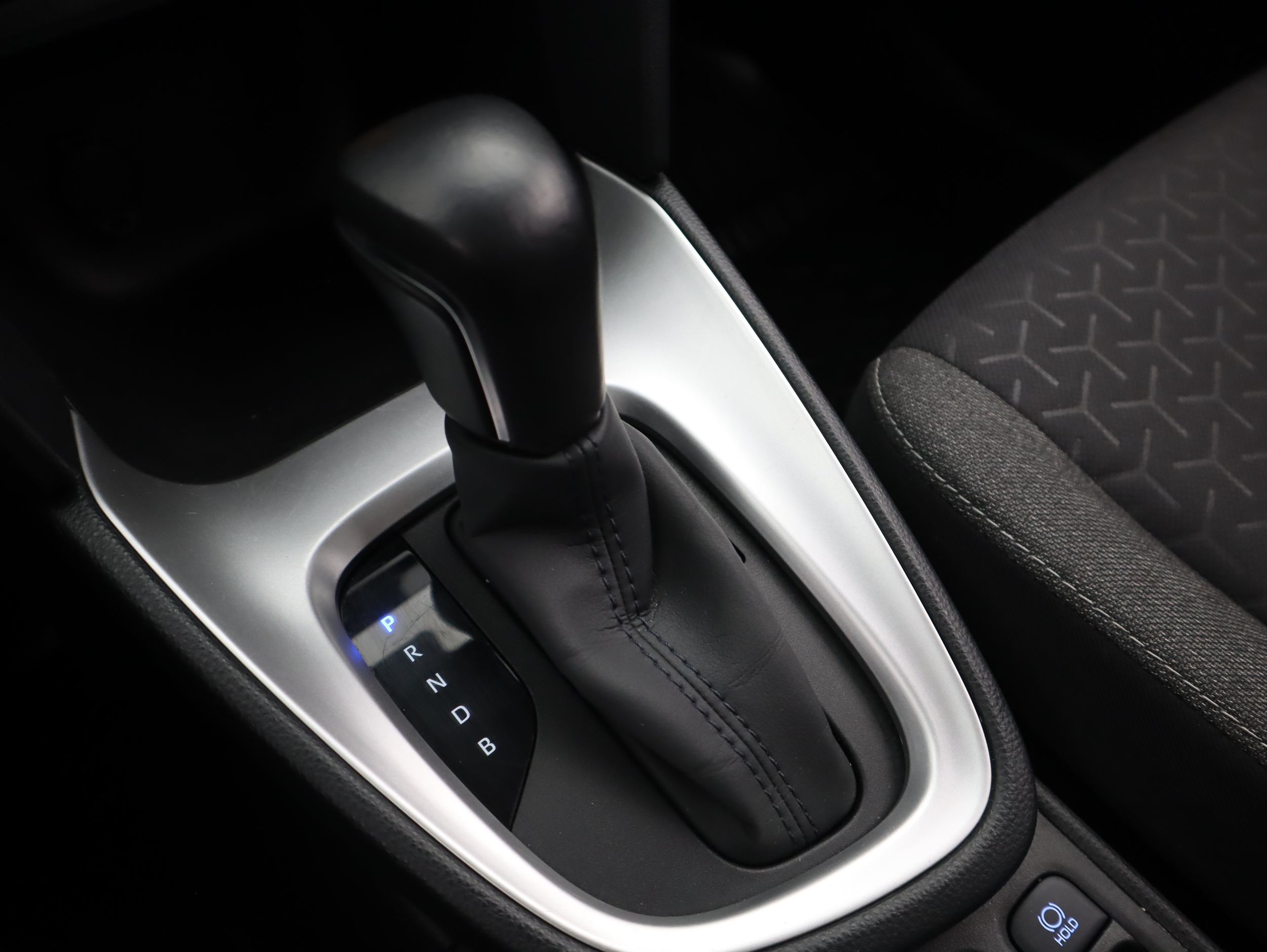 TOYOTA Yaris Cross 2023