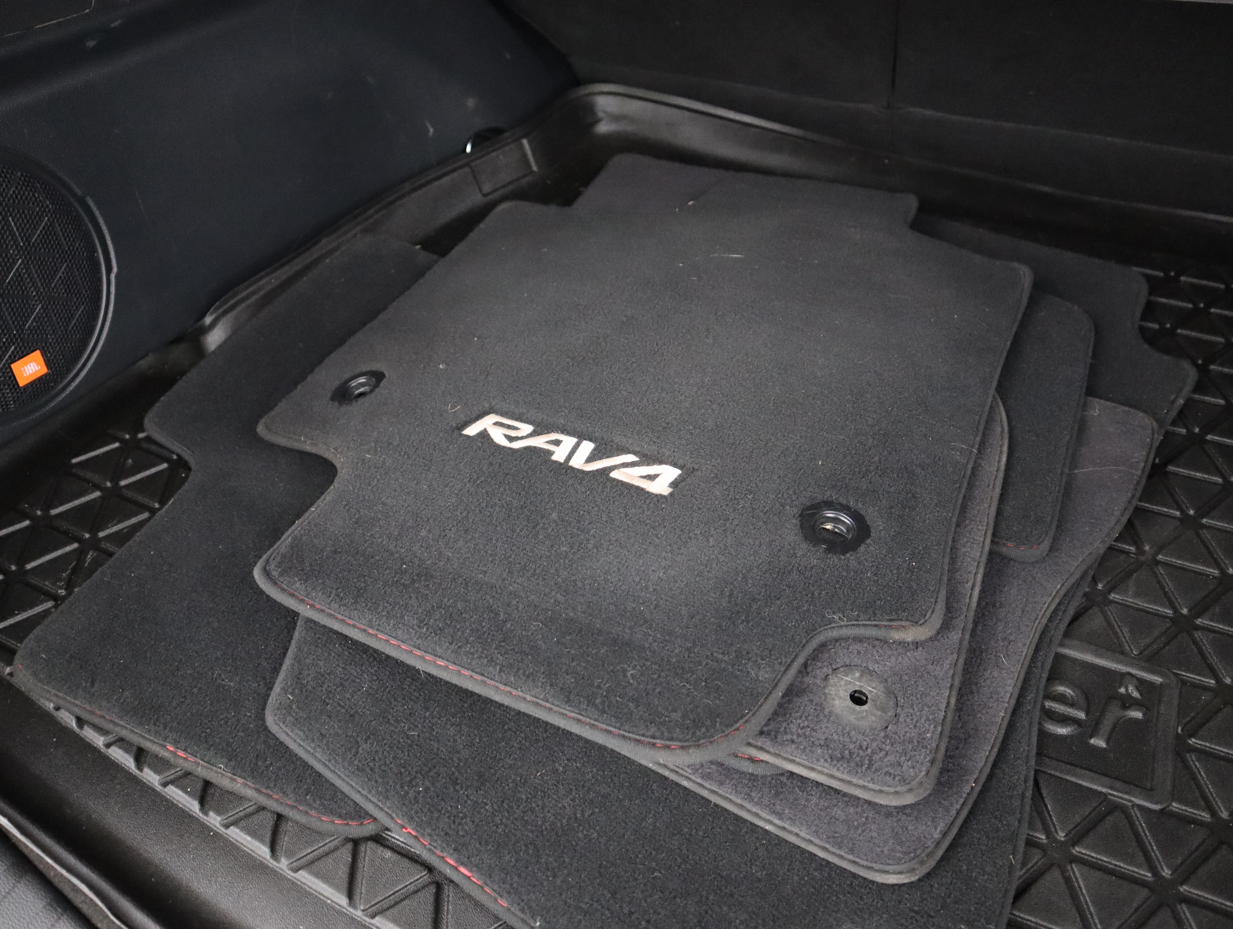 TOYOTA RAV4 Plug-in 2021