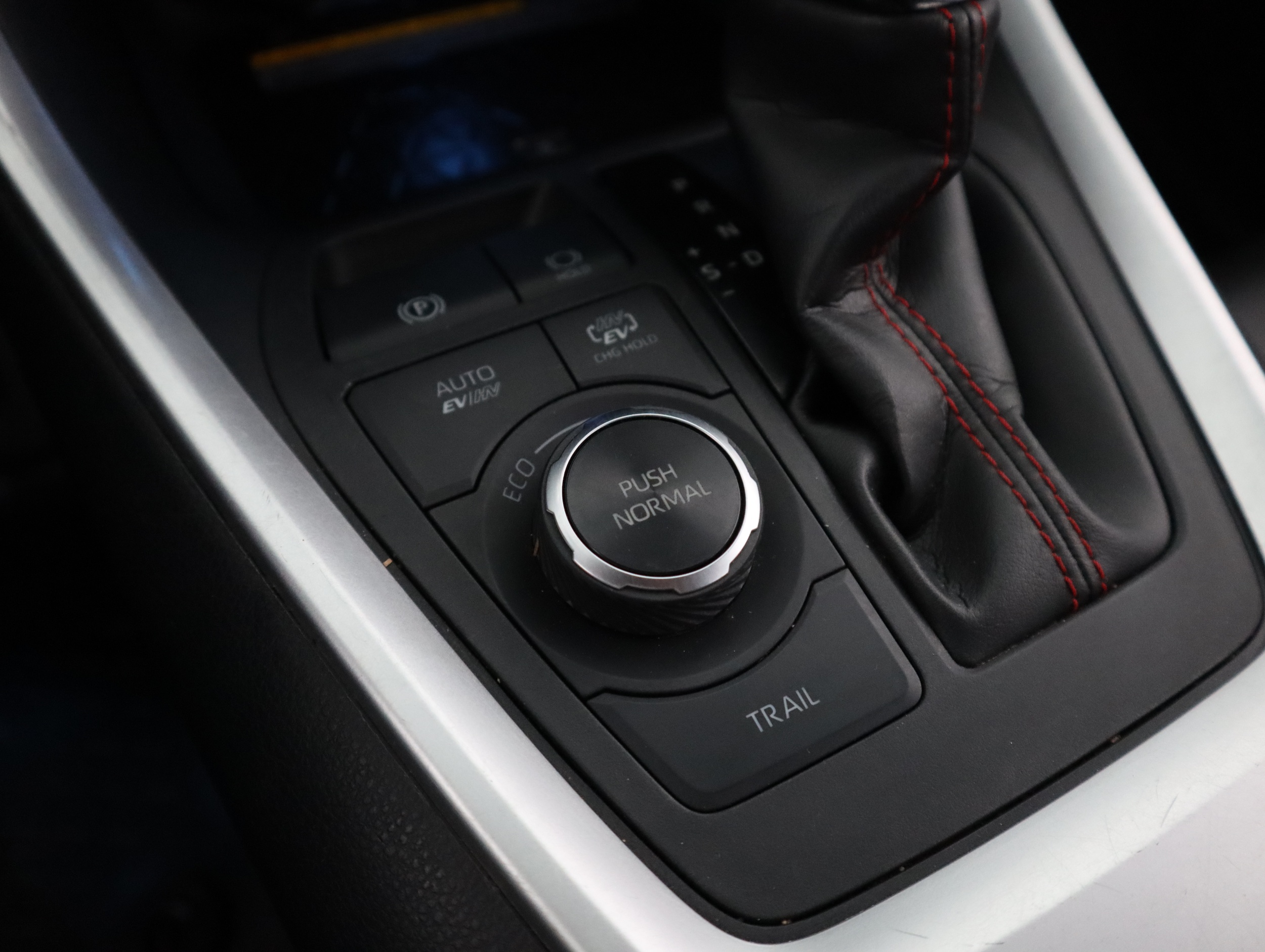 TOYOTA RAV4 Plug-in 2021