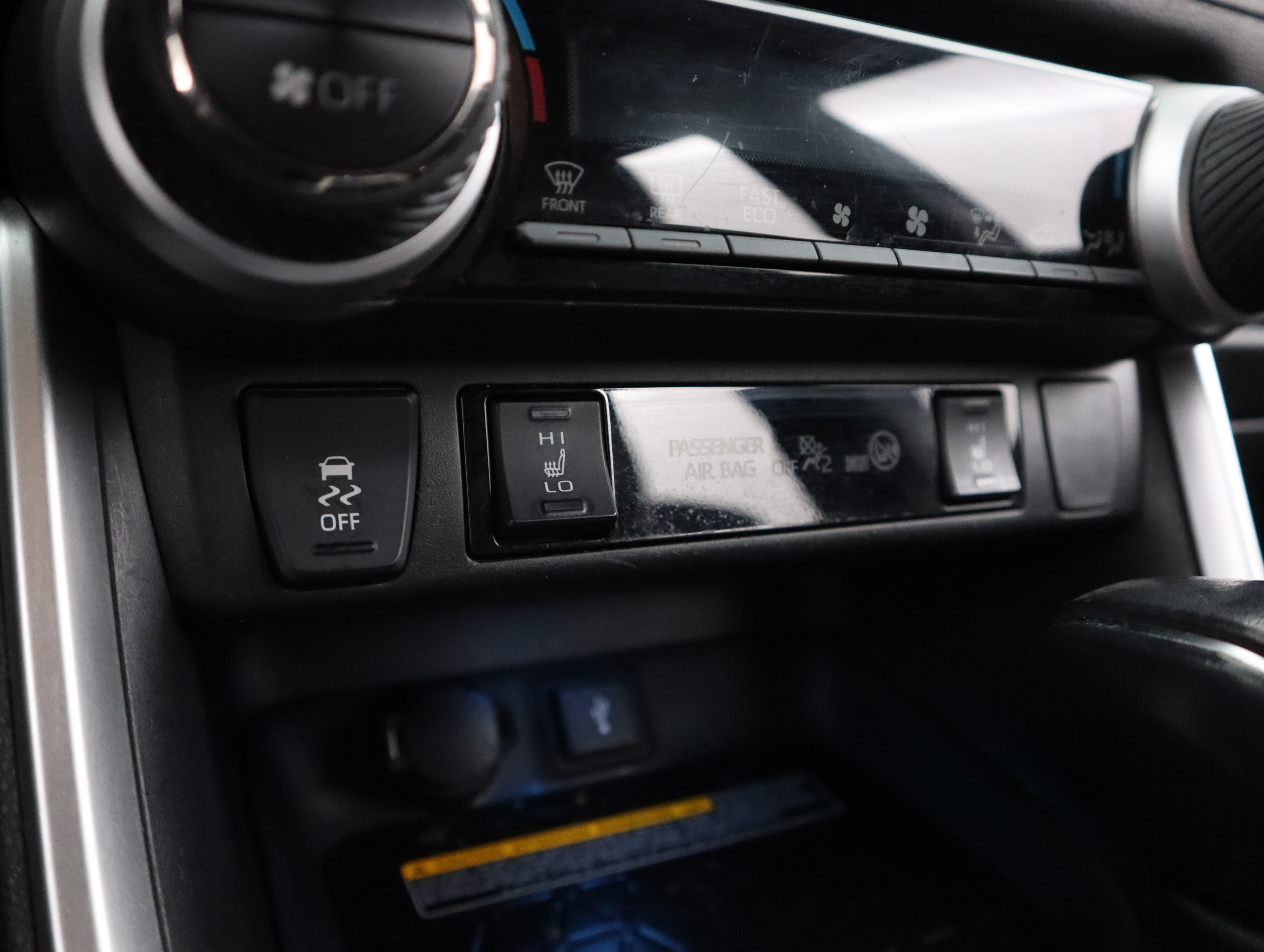 TOYOTA RAV4 Plug-in 2021