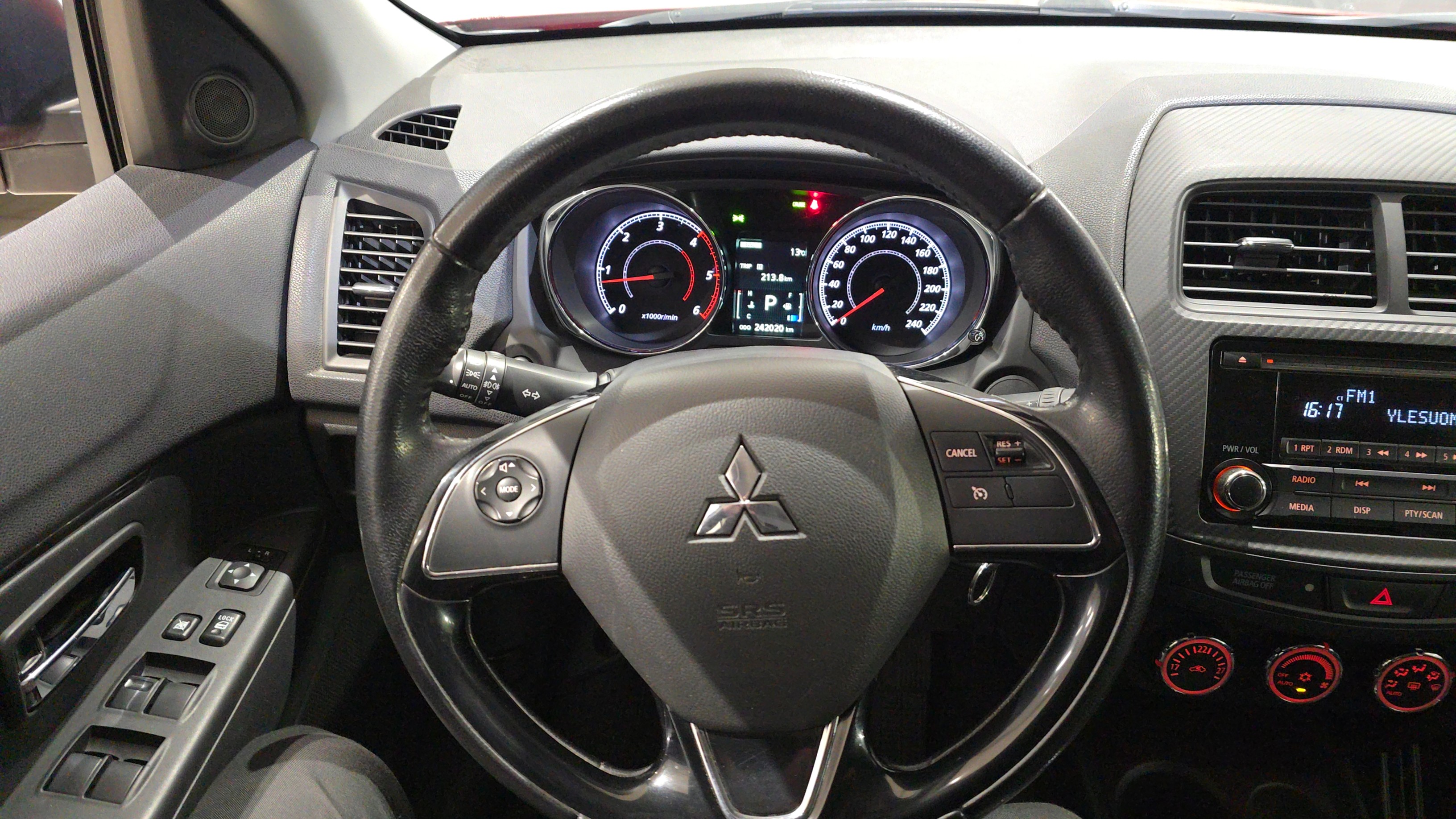 MITSUBISHI ASX 2016