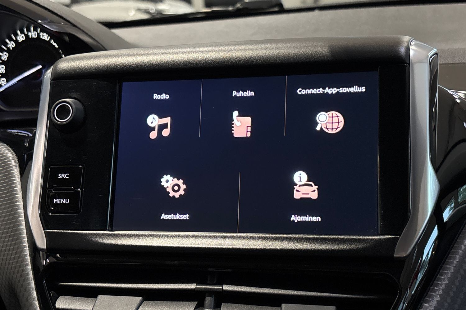 PEUGEOT 2008 2018