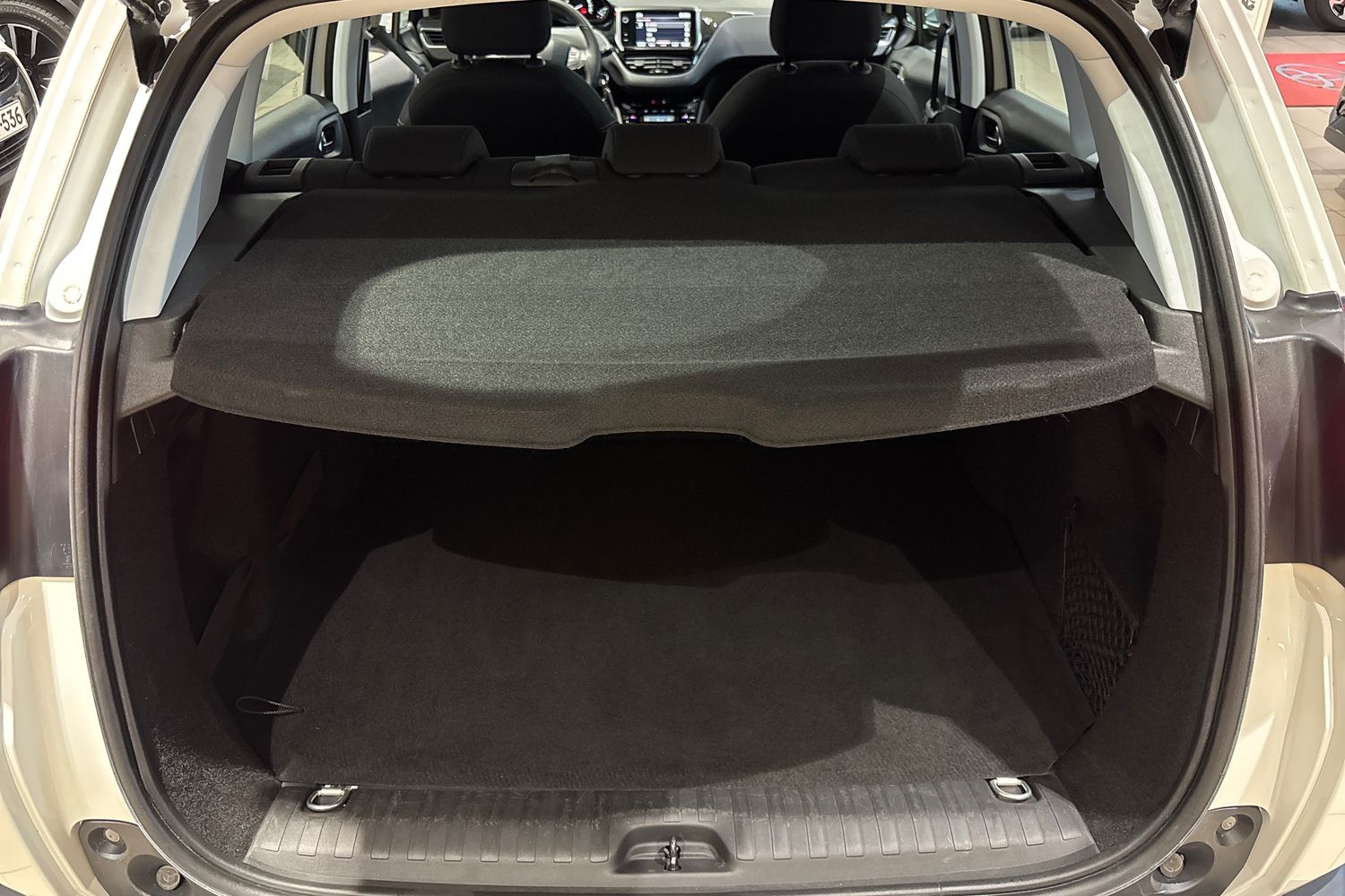 PEUGEOT 2008 2018