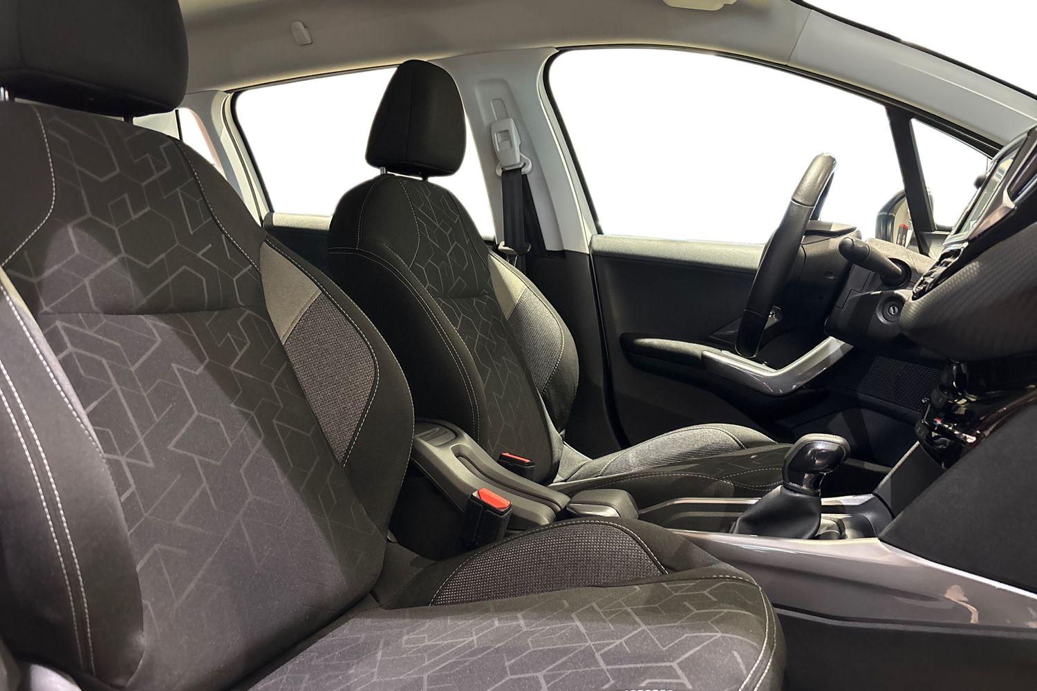 PEUGEOT 2008 2018