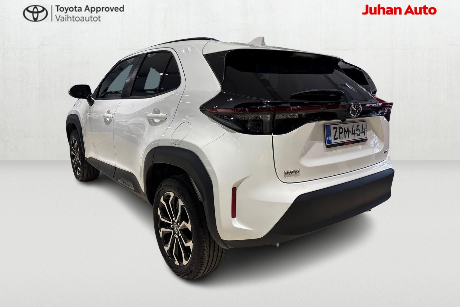 TOYOTA Yaris Cross 2025