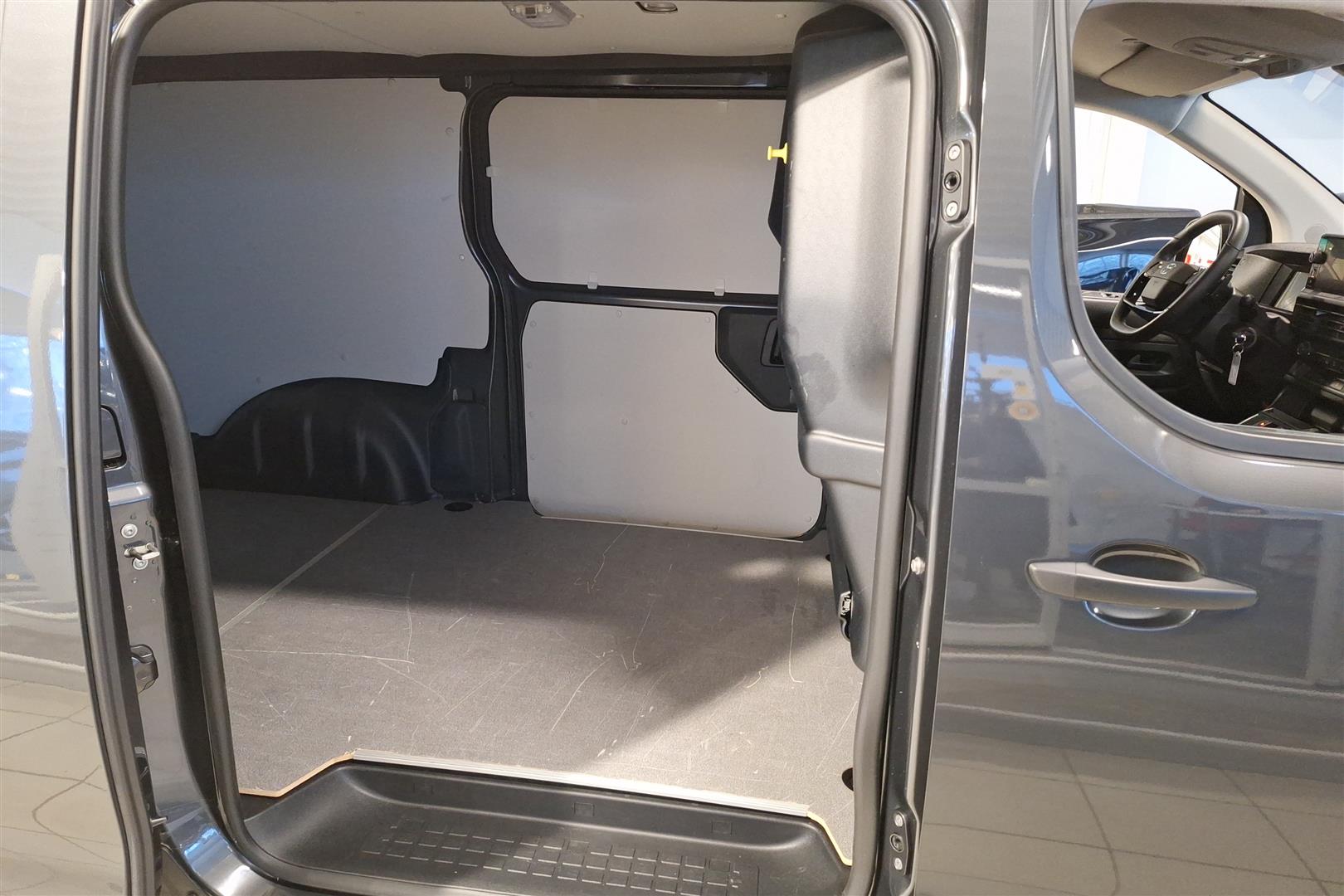TOYOTA PROACE 2024