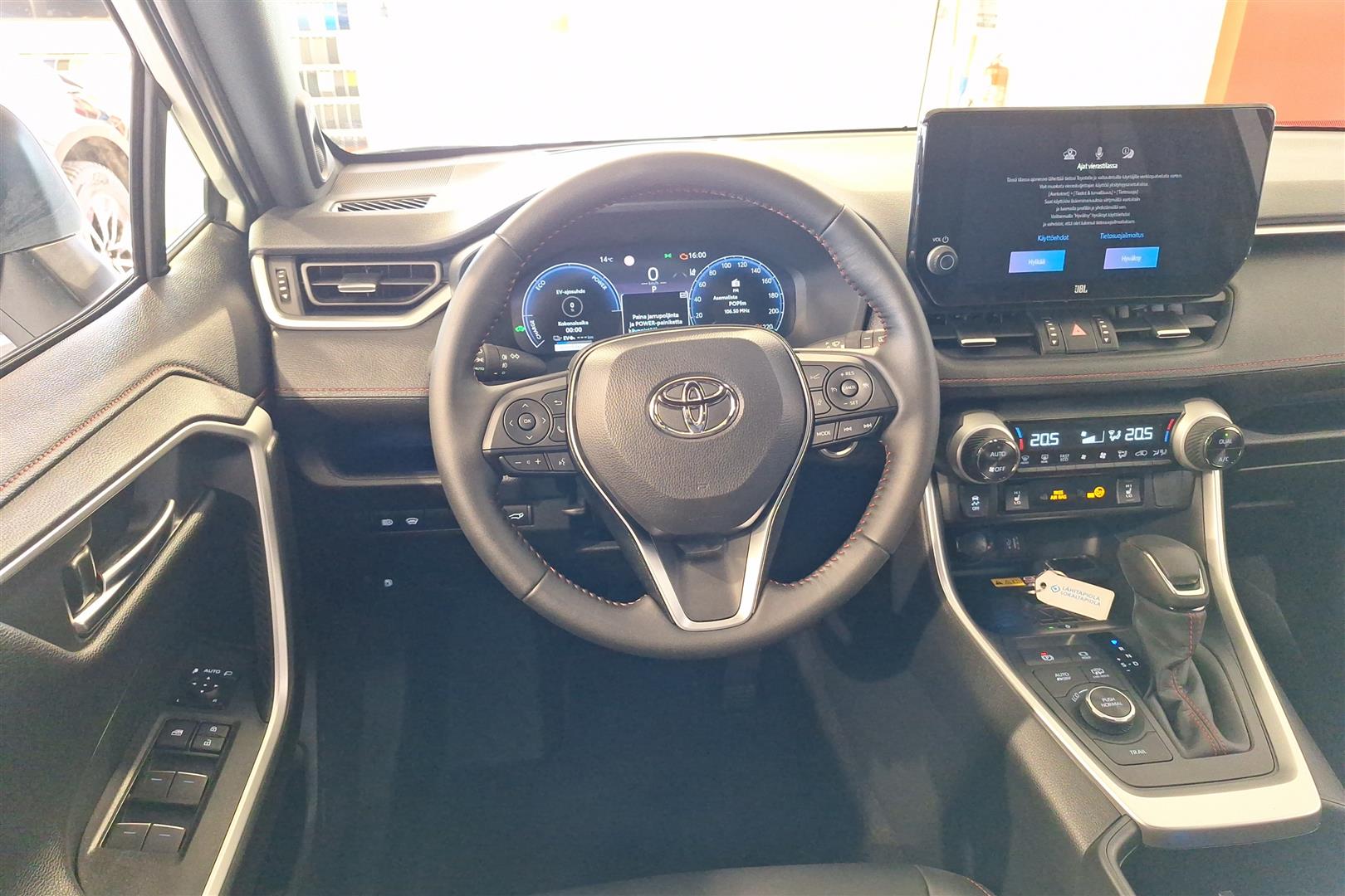 Toyota RAV4 Plug-in 2025