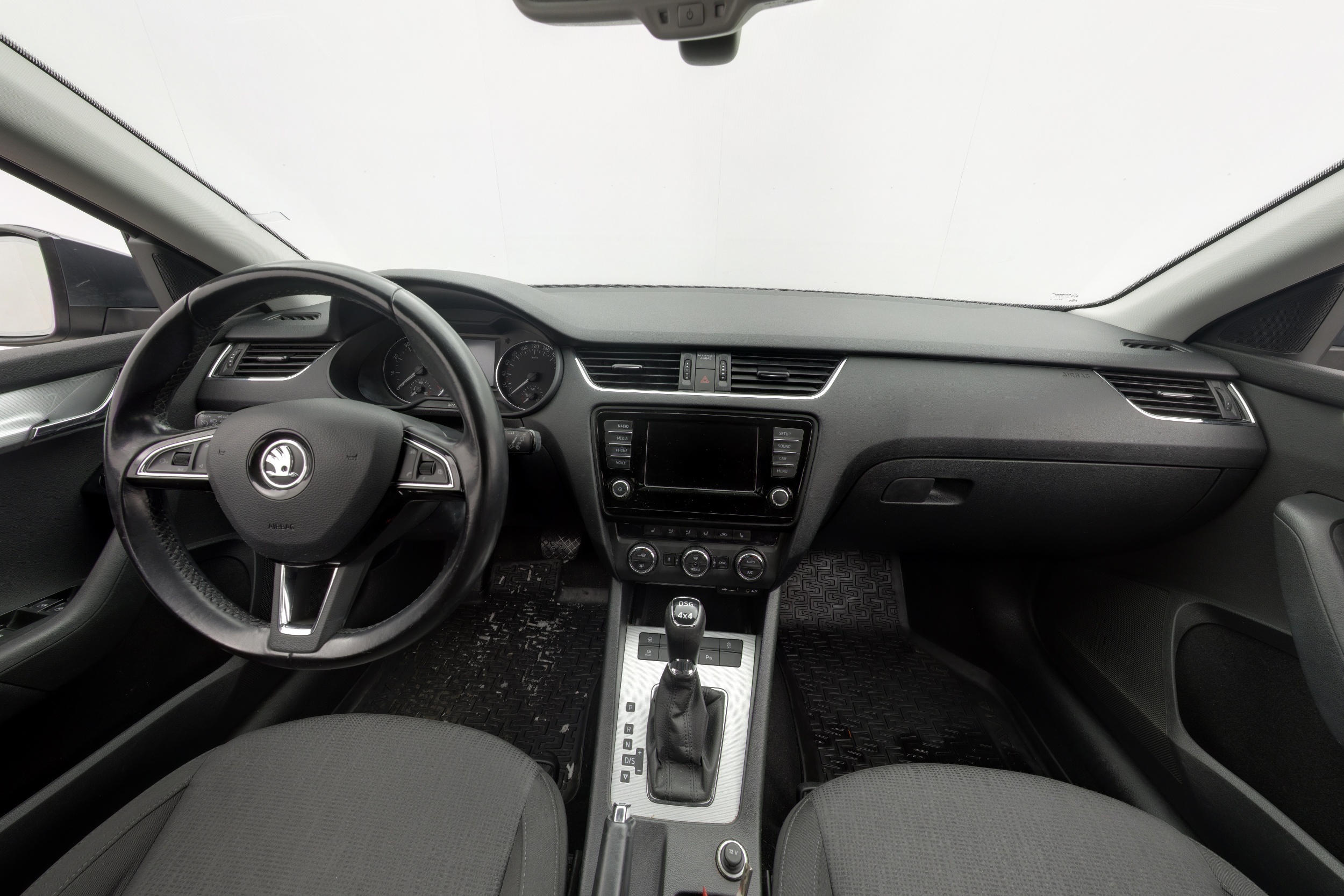 SKODA OCTAVIA 2016
