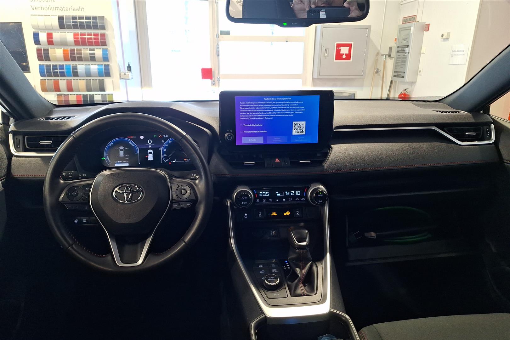 TOYOTA RAV4 Plug-in 2023