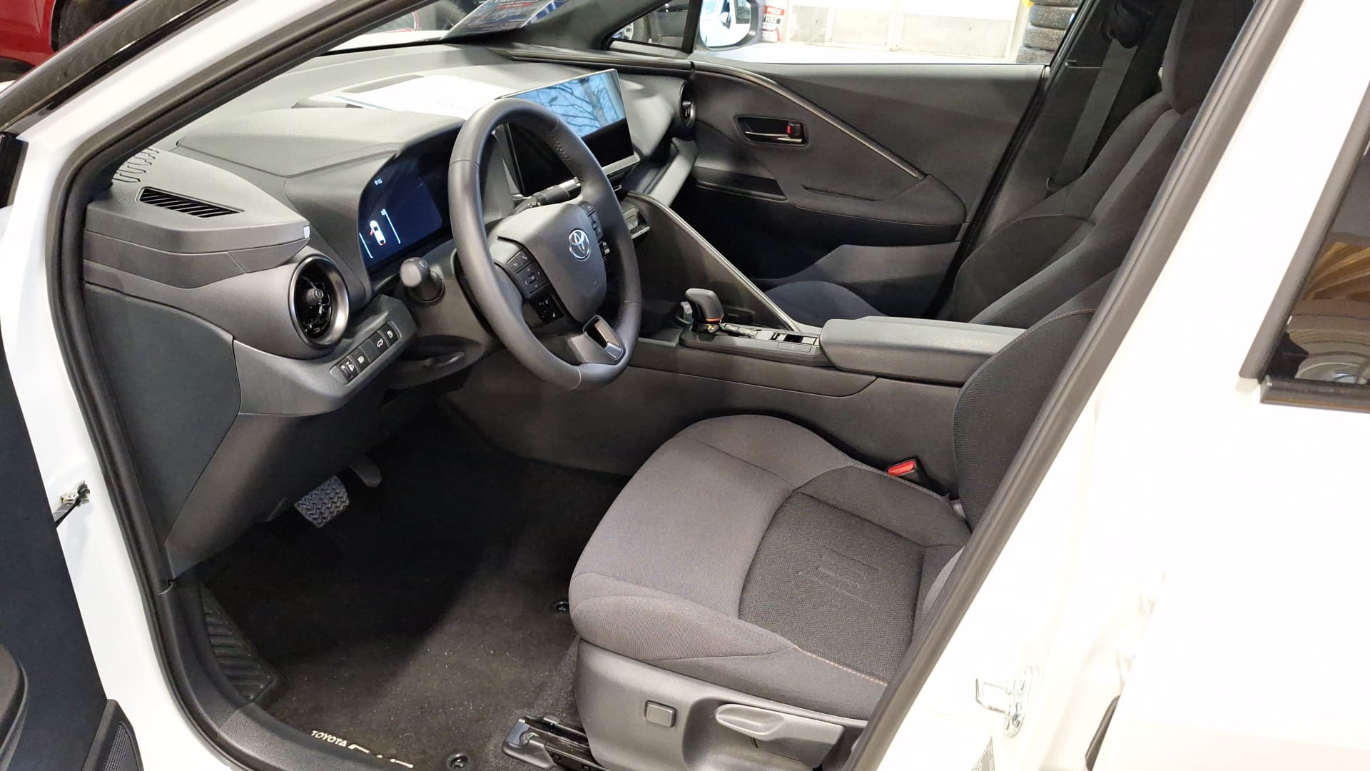 Toyota C-HR 2025