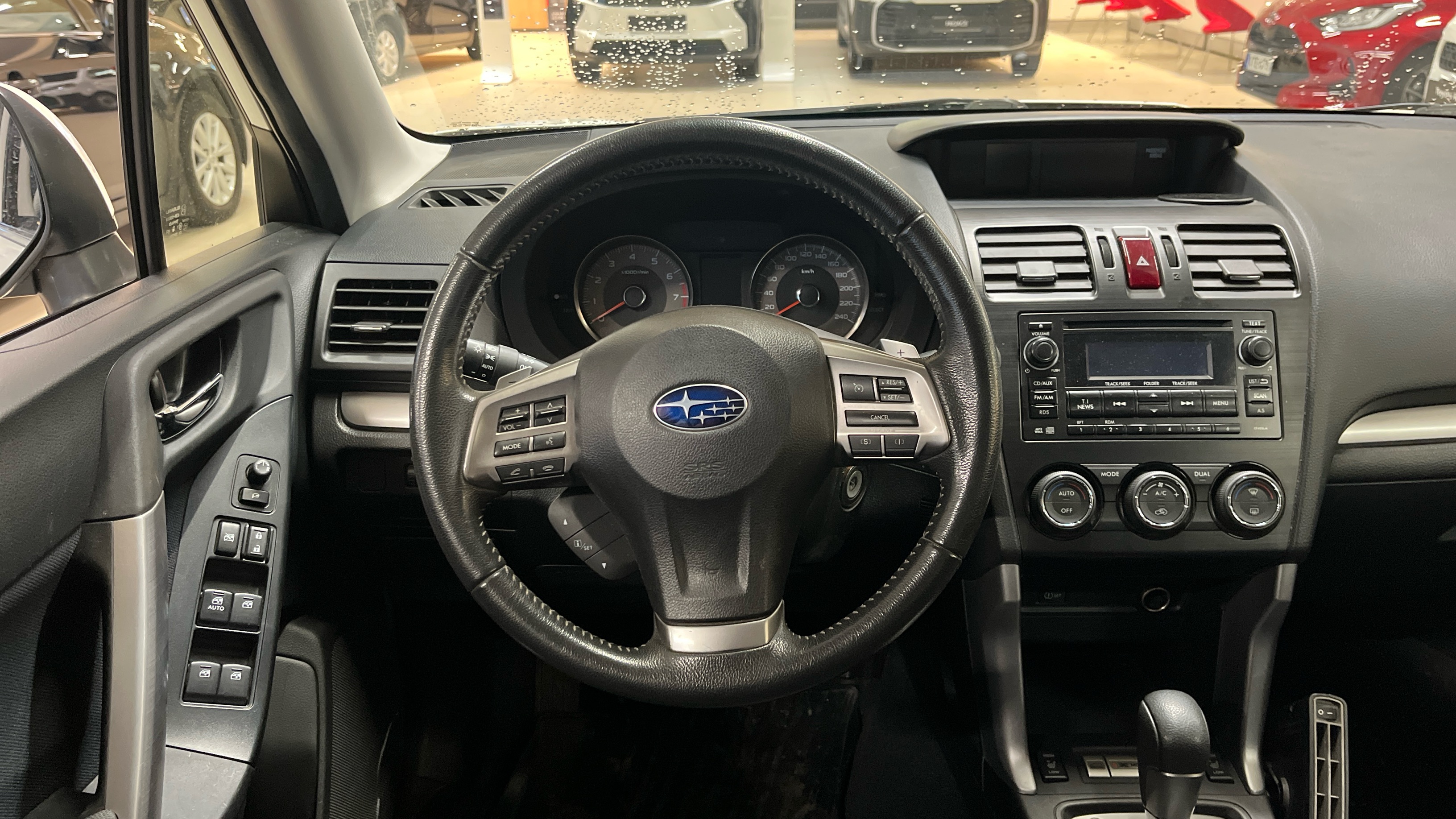 SUBARU FORESTER 2014