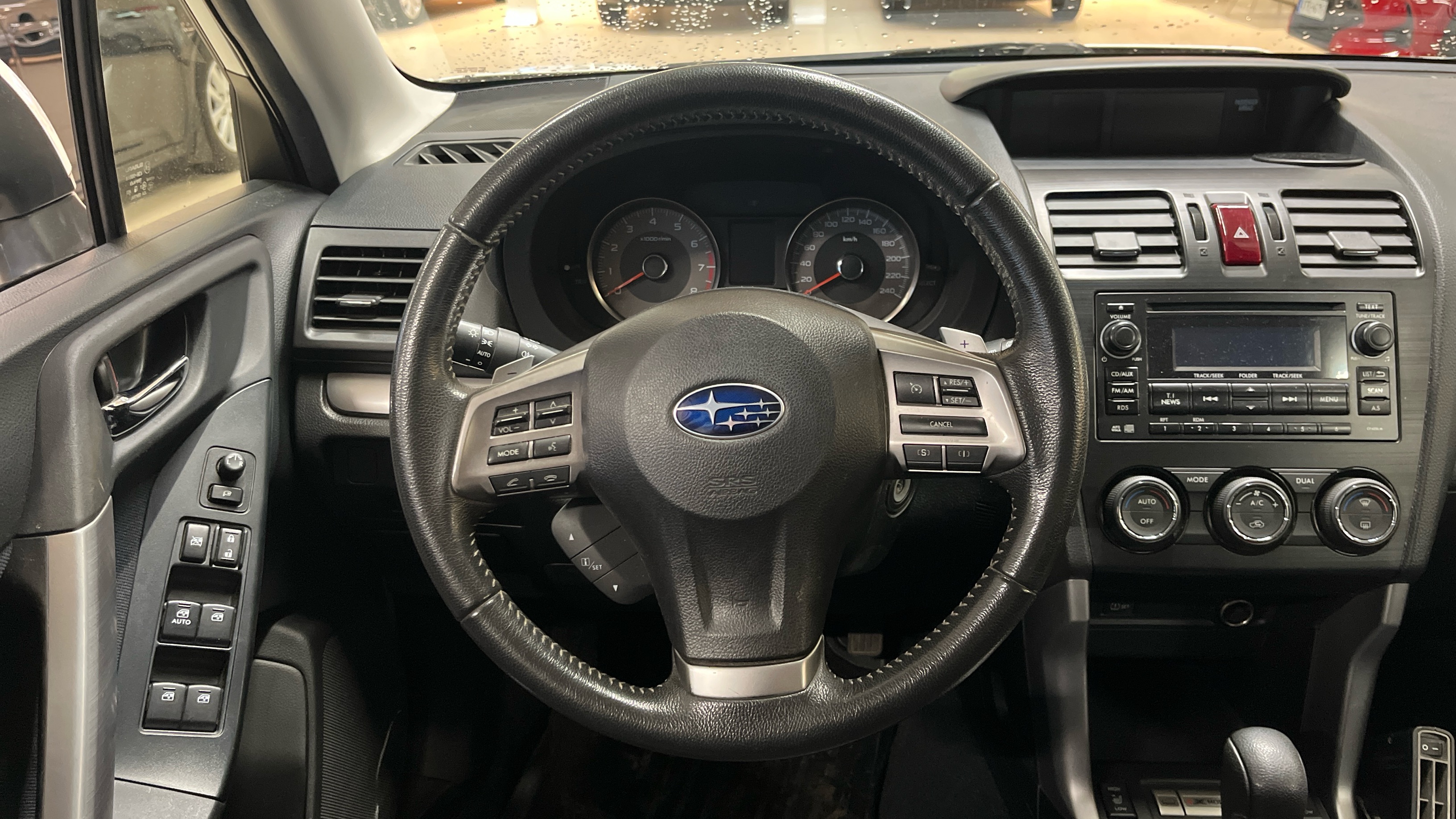 SUBARU FORESTER 2014