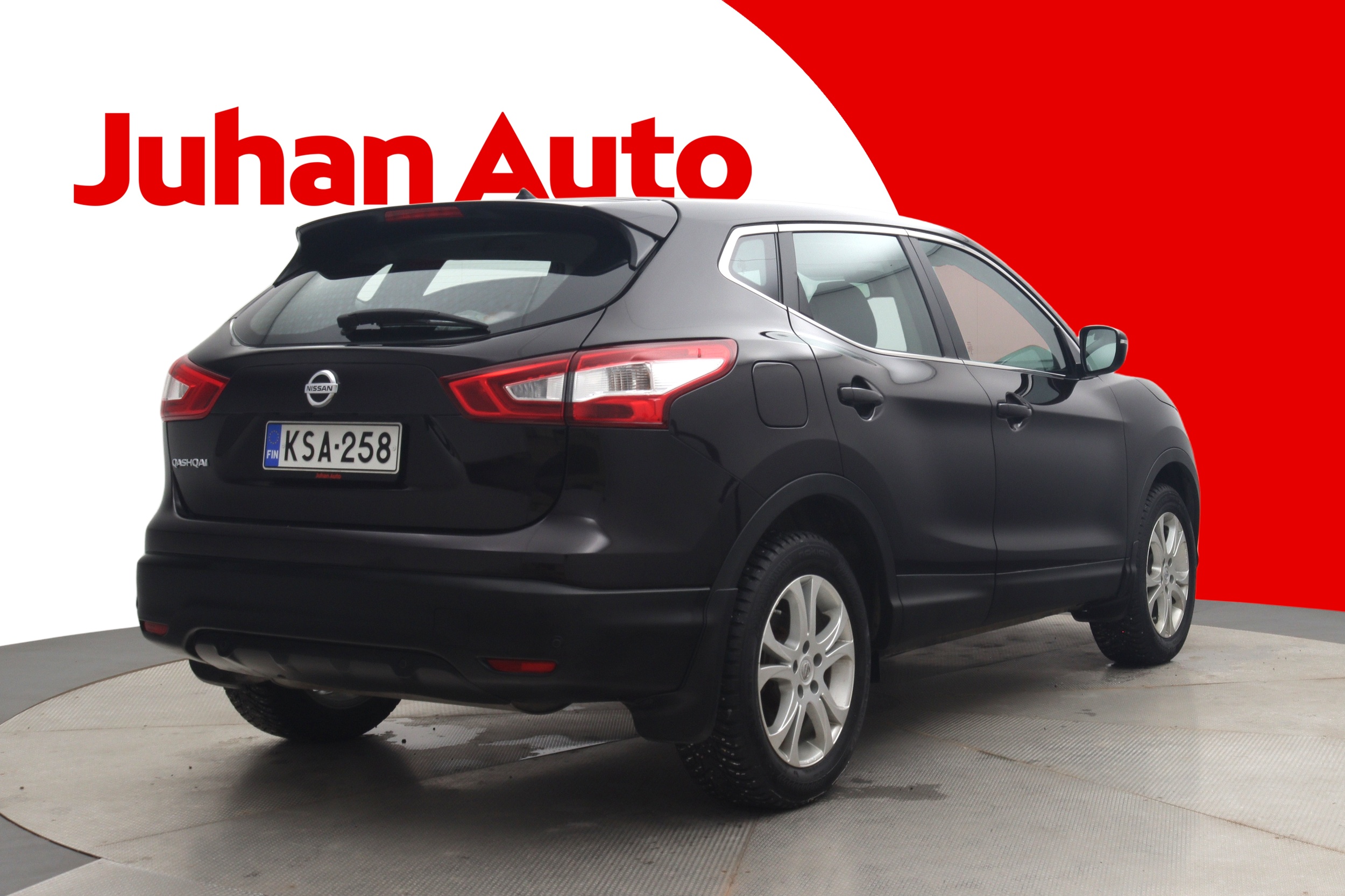 NISSAN QASHQAI 2016
