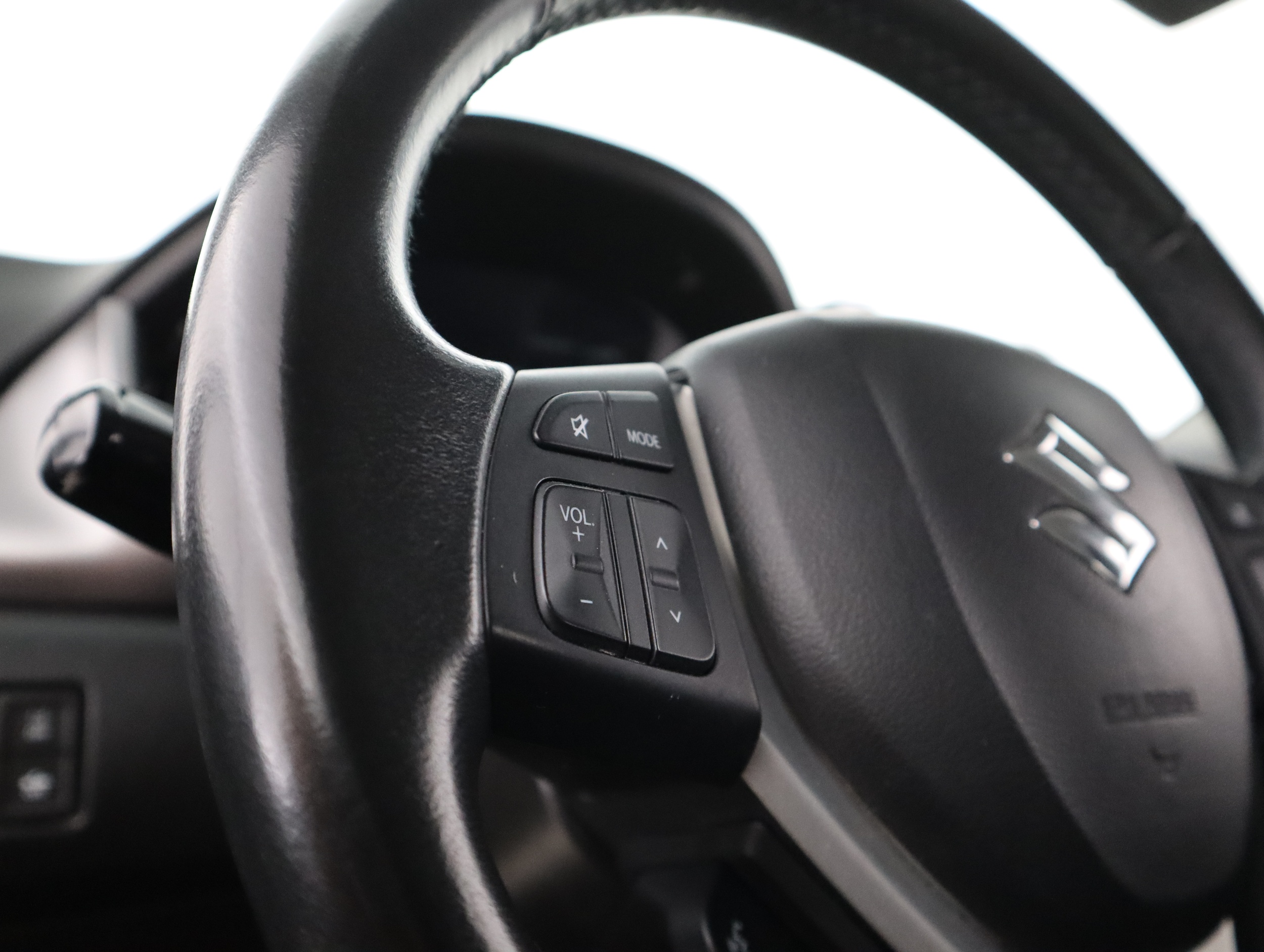 SUZUKI Vitara 2021