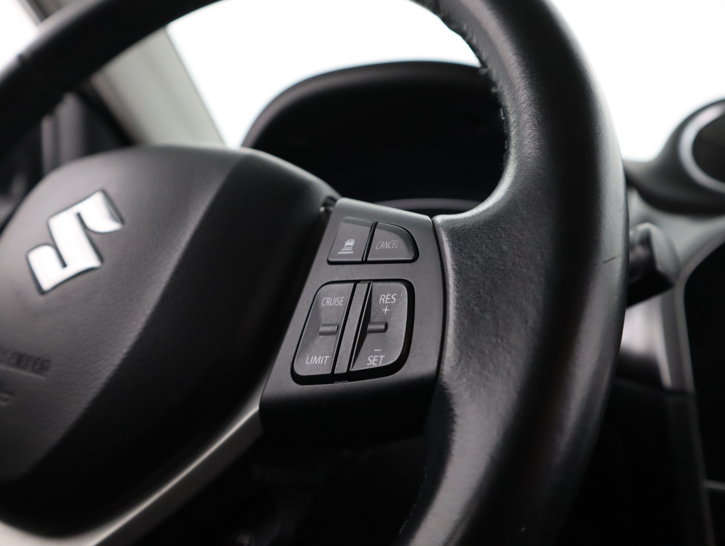 SUZUKI Vitara 2021