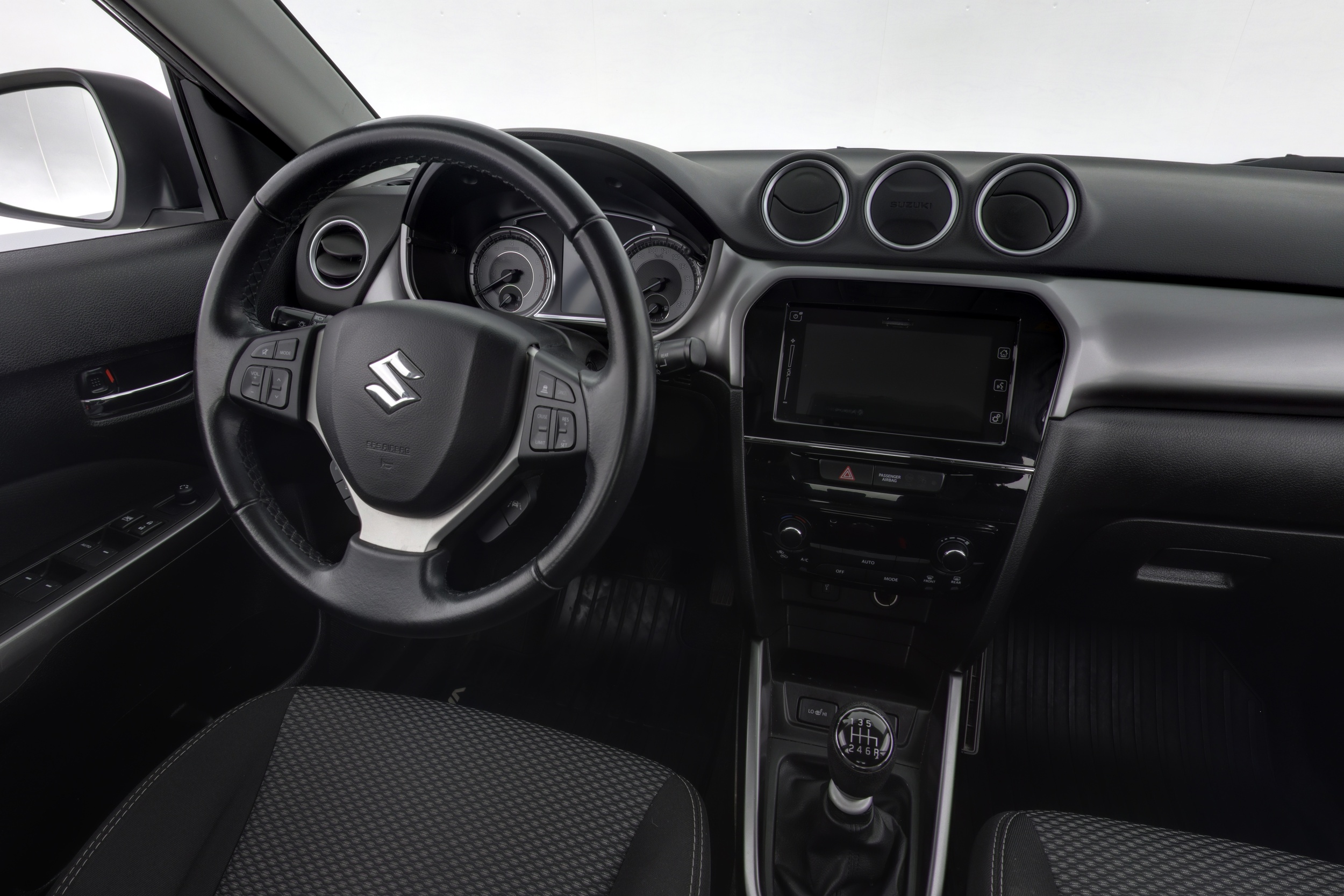 SUZUKI Vitara 2021