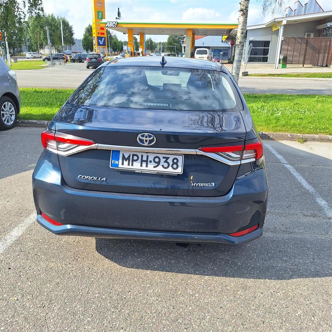 TOYOTA Corolla 2023