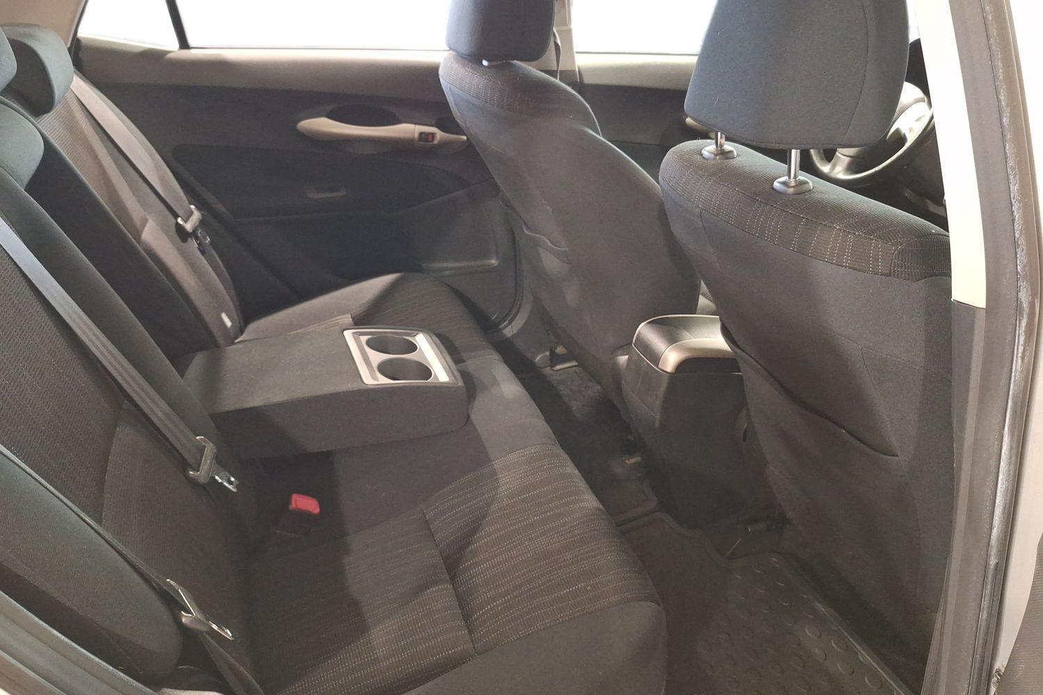 TOYOTA Auris 2007