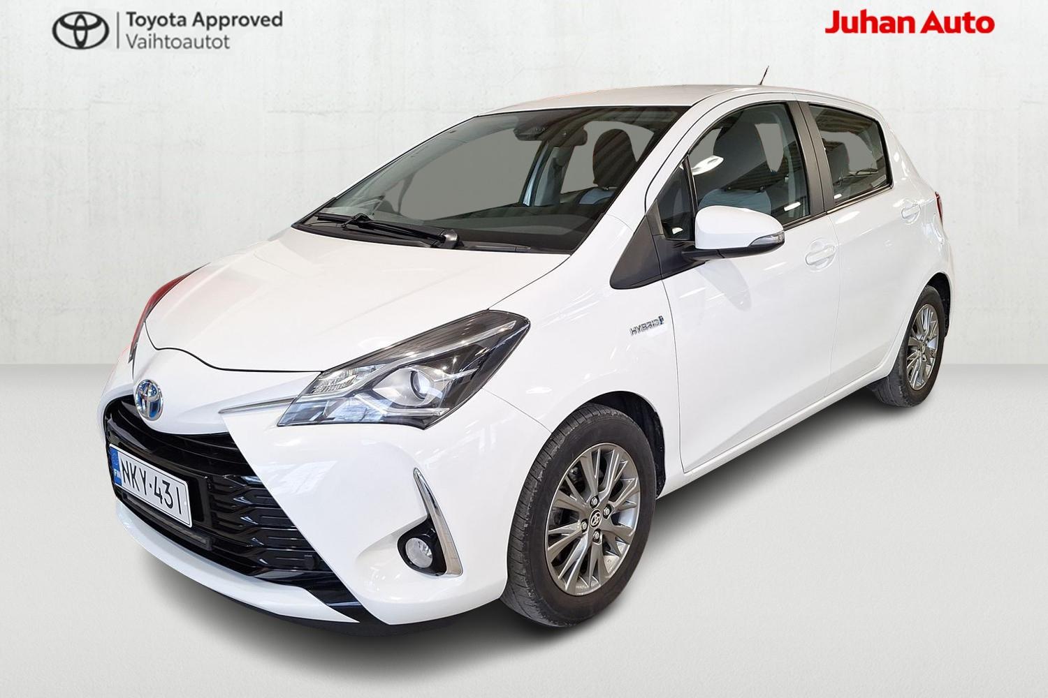 TOYOTA Yaris 2017
