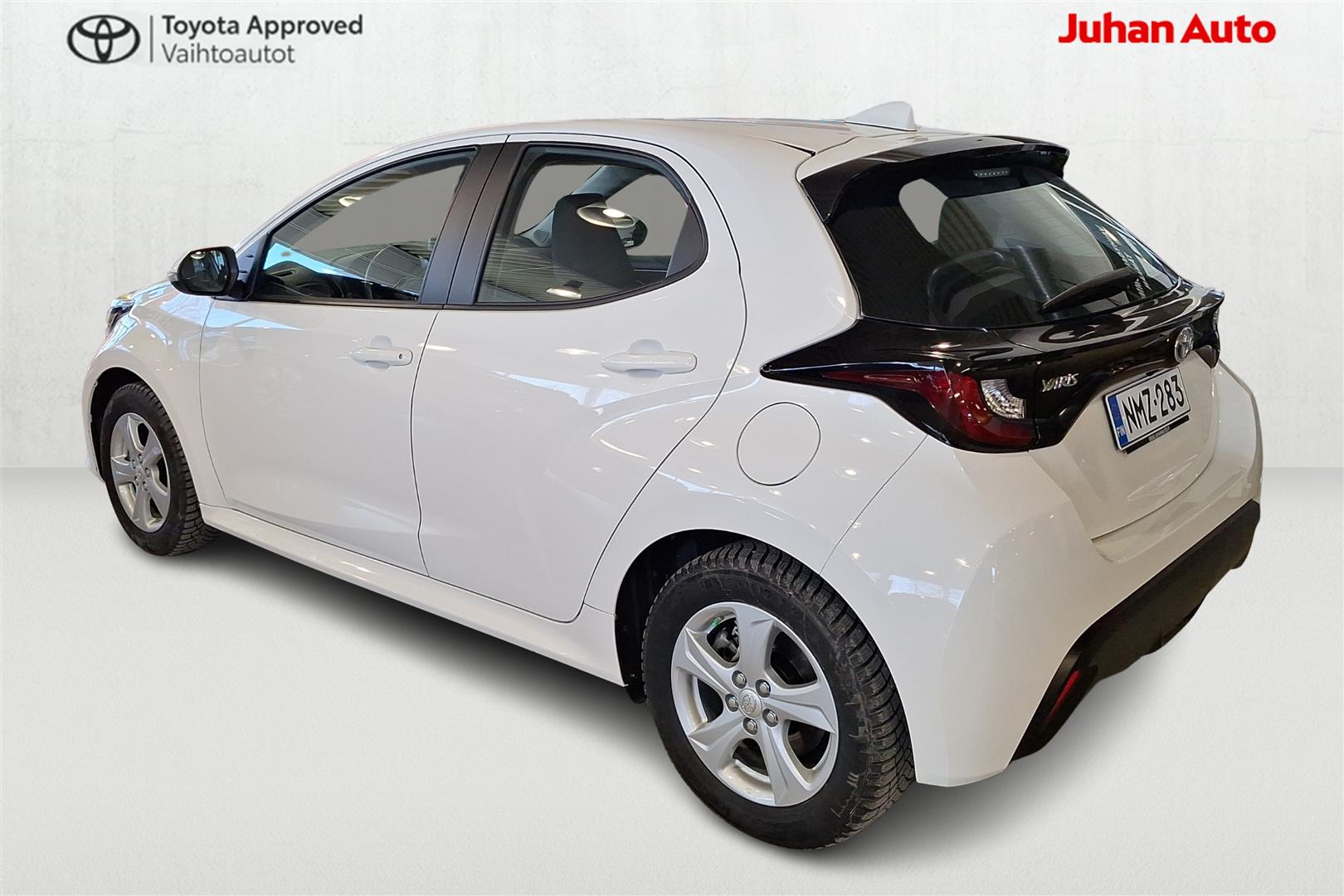 TOYOTA Yaris 2023