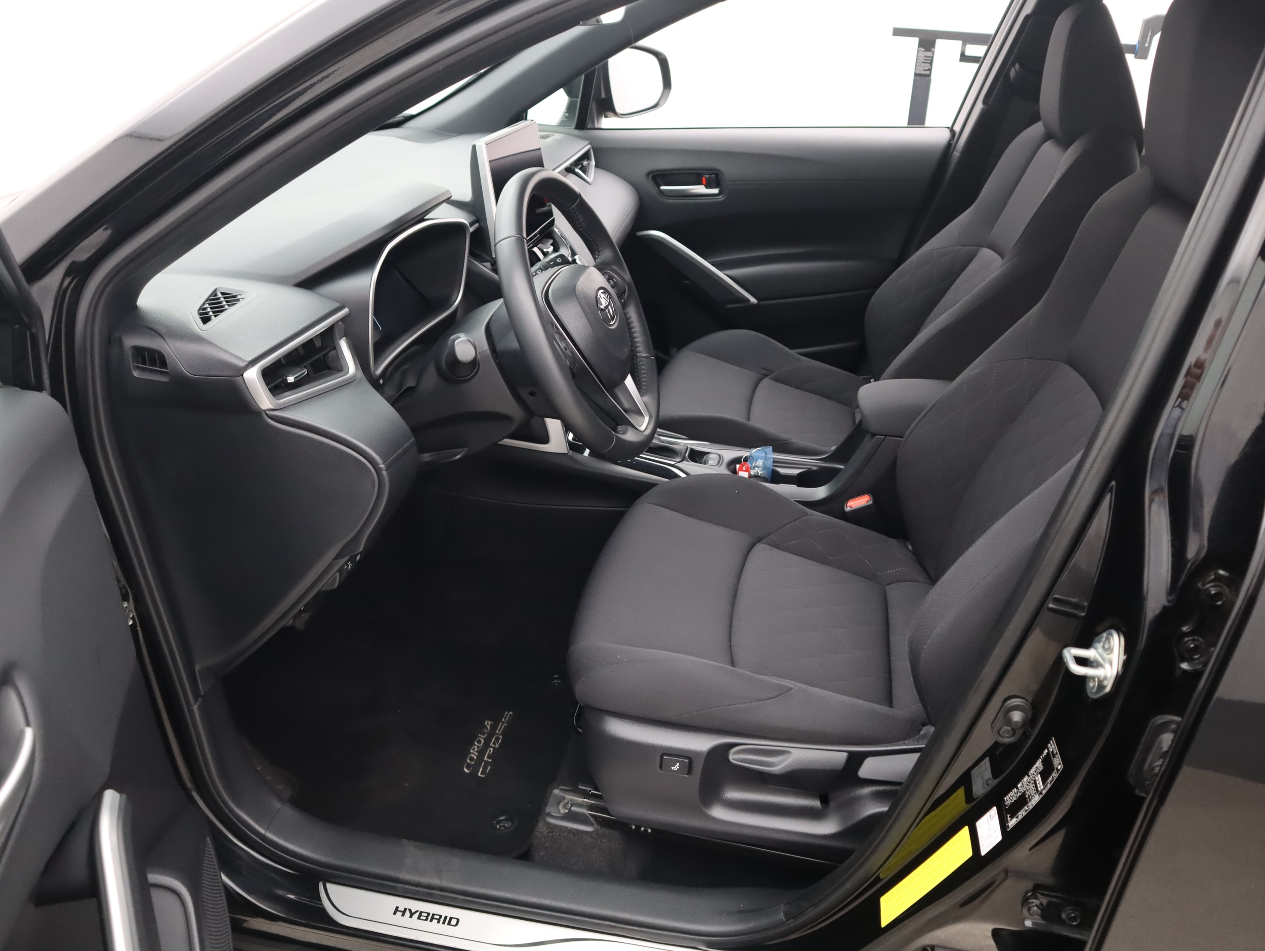 TOYOTA Corolla Cross 2023