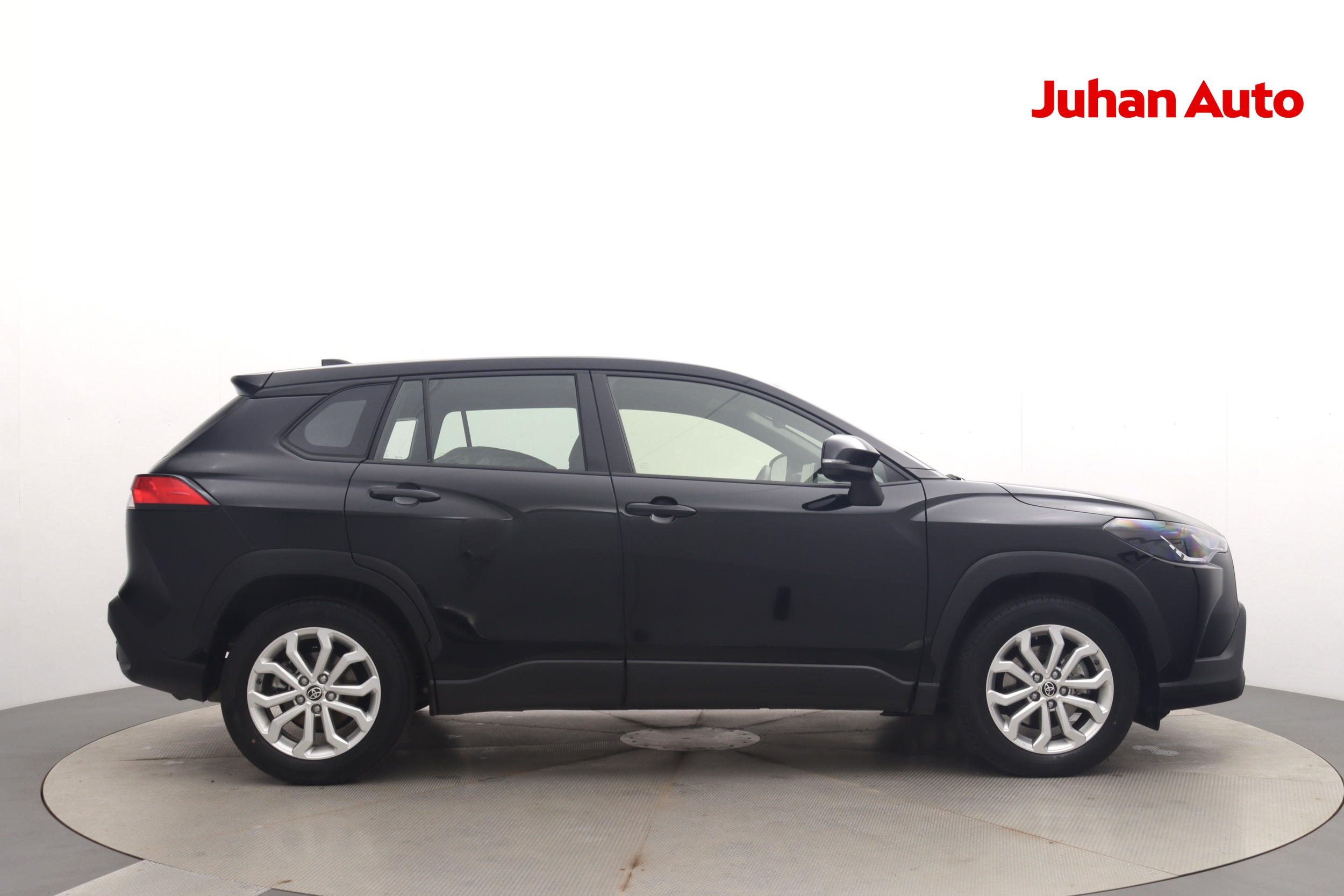 TOYOTA Corolla Cross 2023