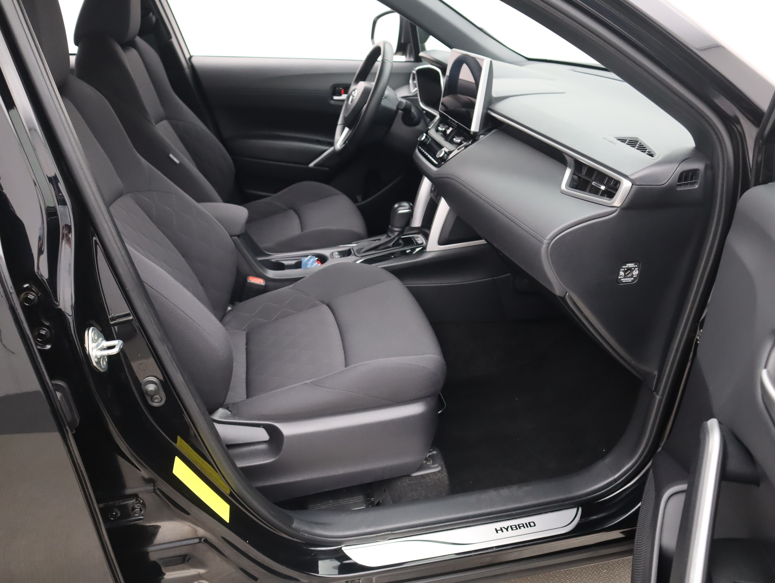 TOYOTA Corolla Cross 2023