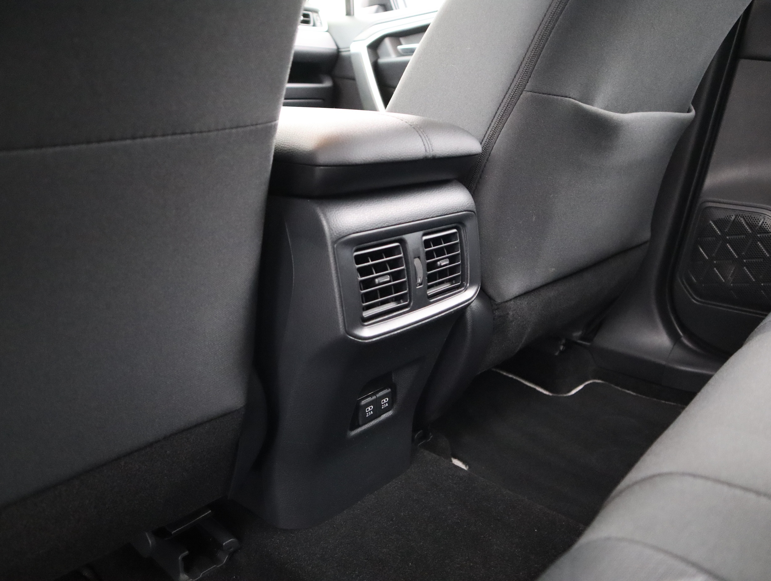 TOYOTA RAV4 2020