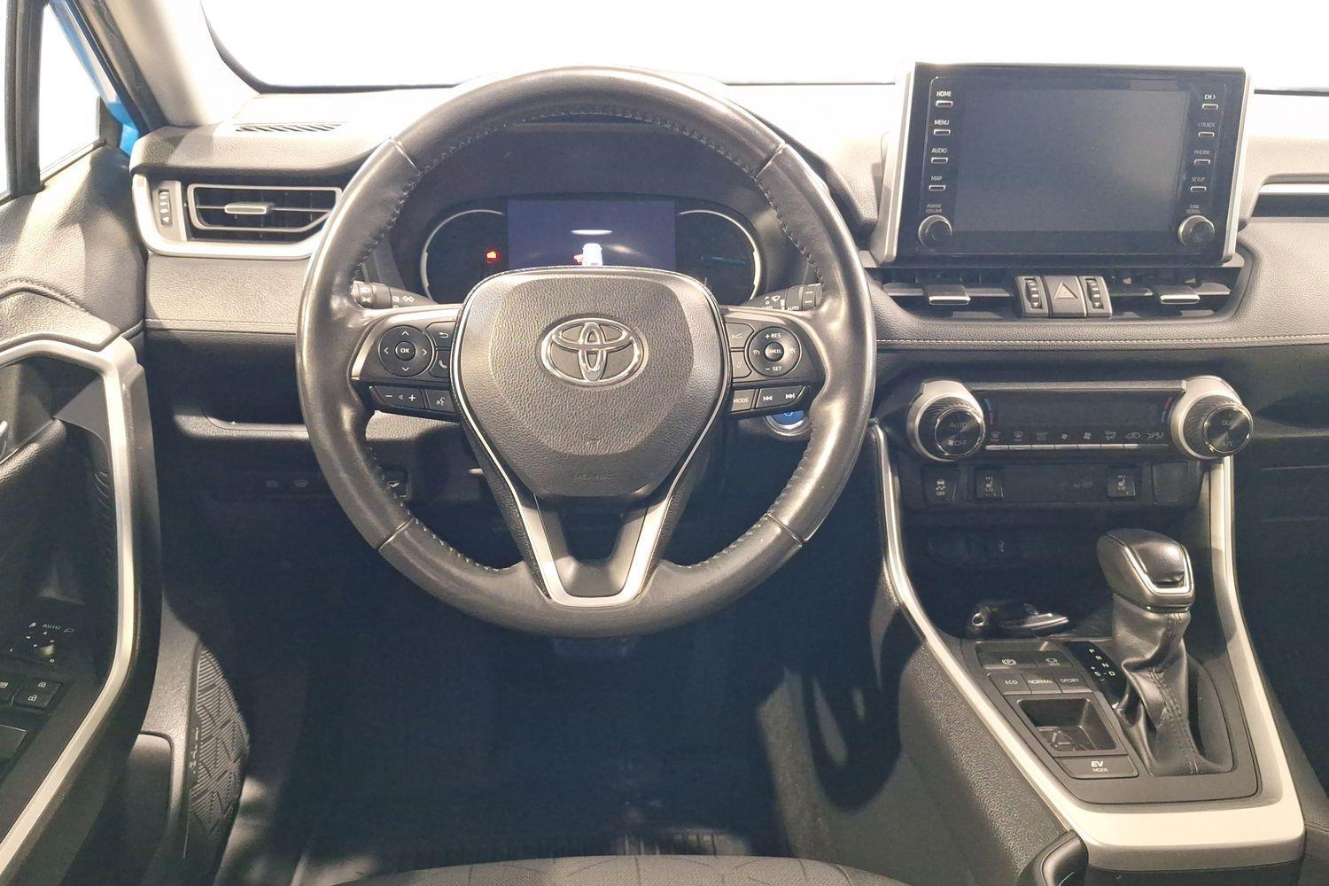 TOYOTA RAV4 2020