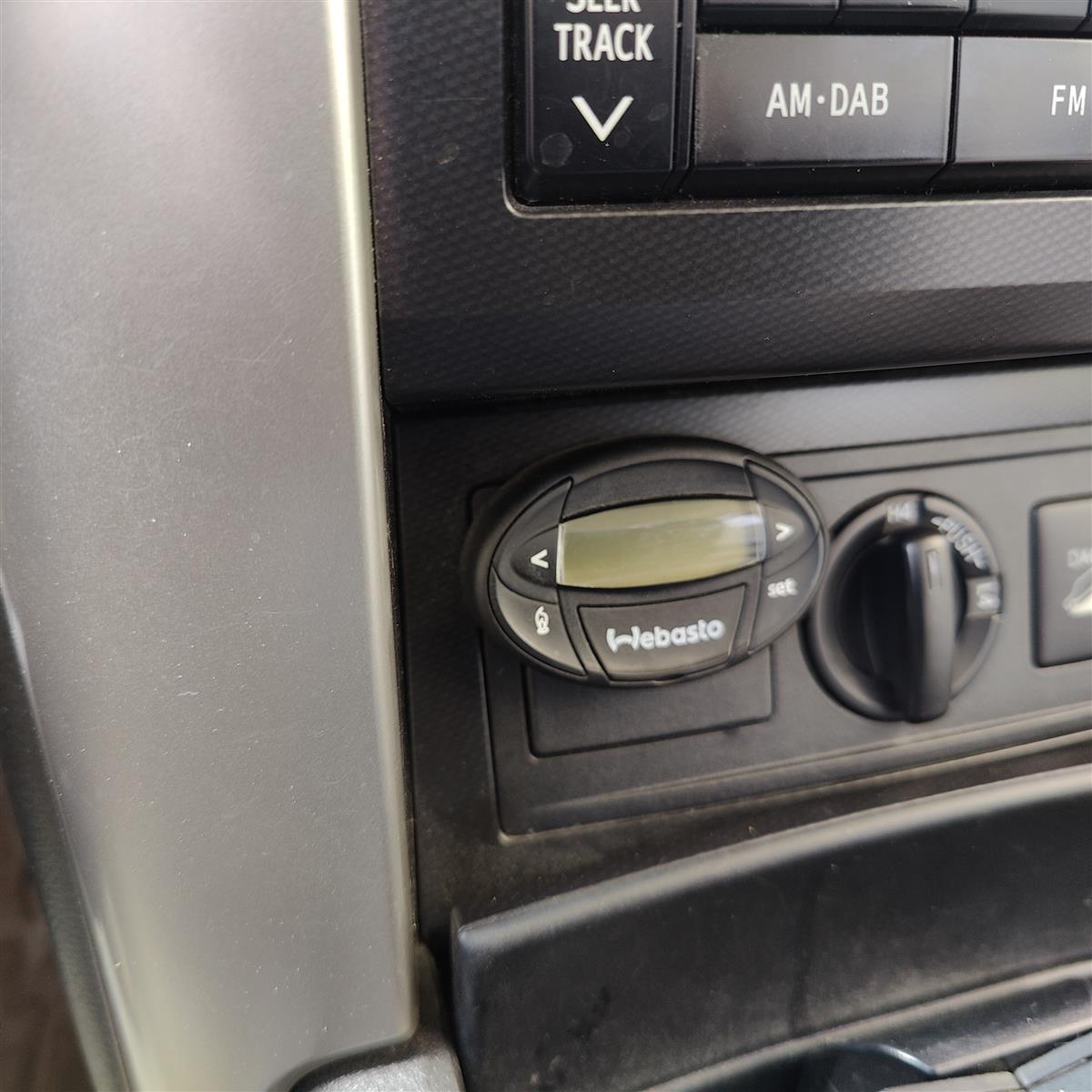 TOYOTA Land Cruiser 2012