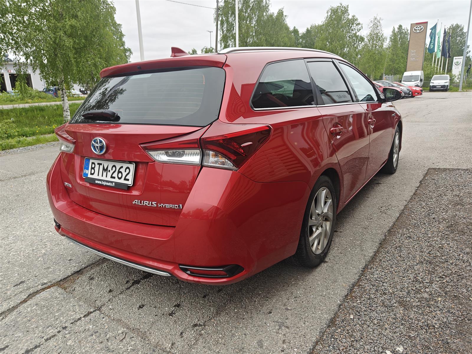 TOYOTA Auris 2015