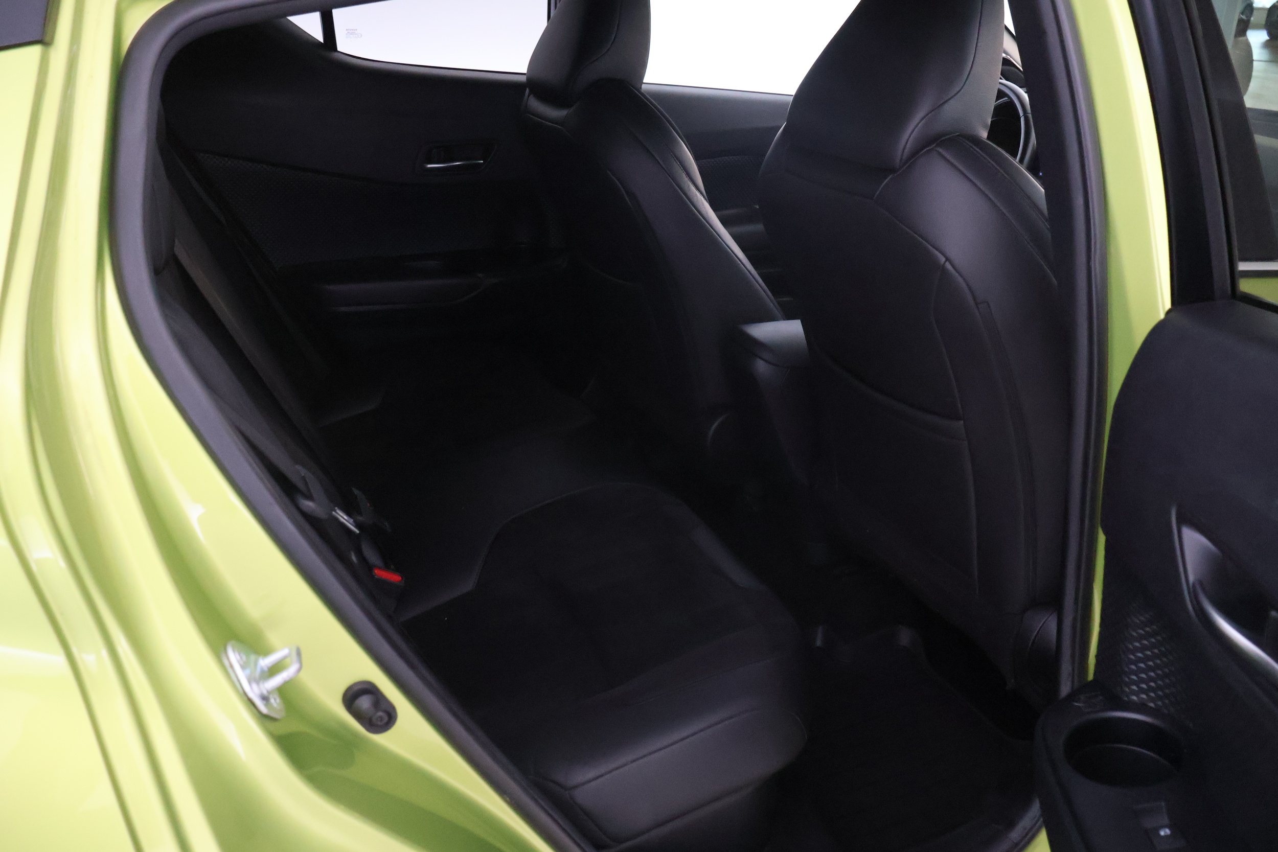 TOYOTA C-HR 2019