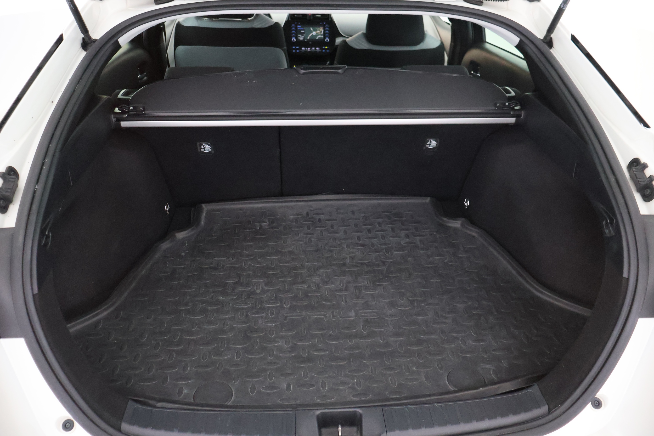 TOYOTA Prius 17