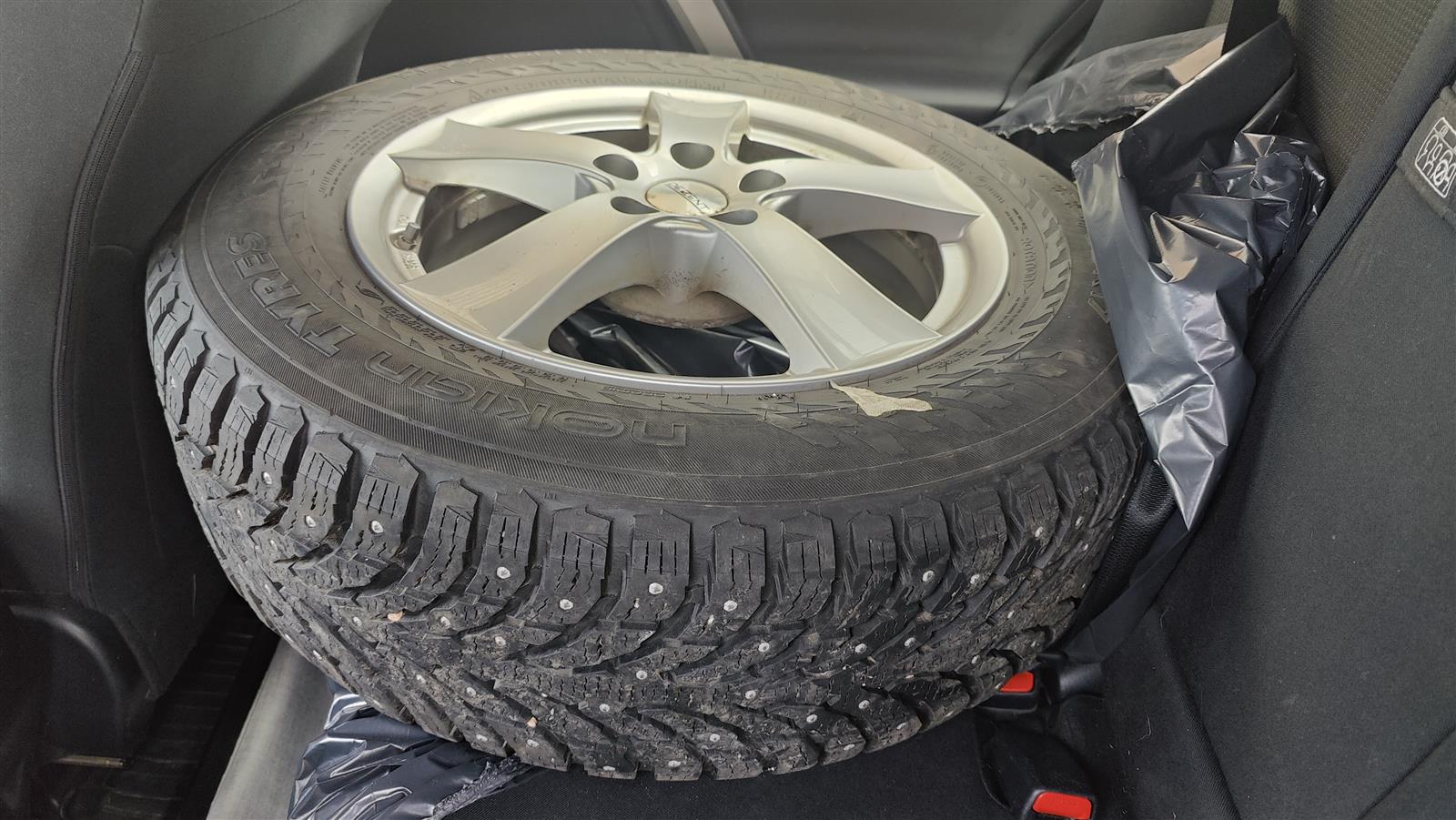 TOYOTA RAV4 2016