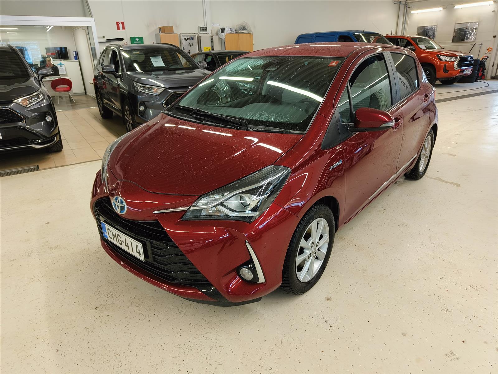 TOYOTA Yaris 2019