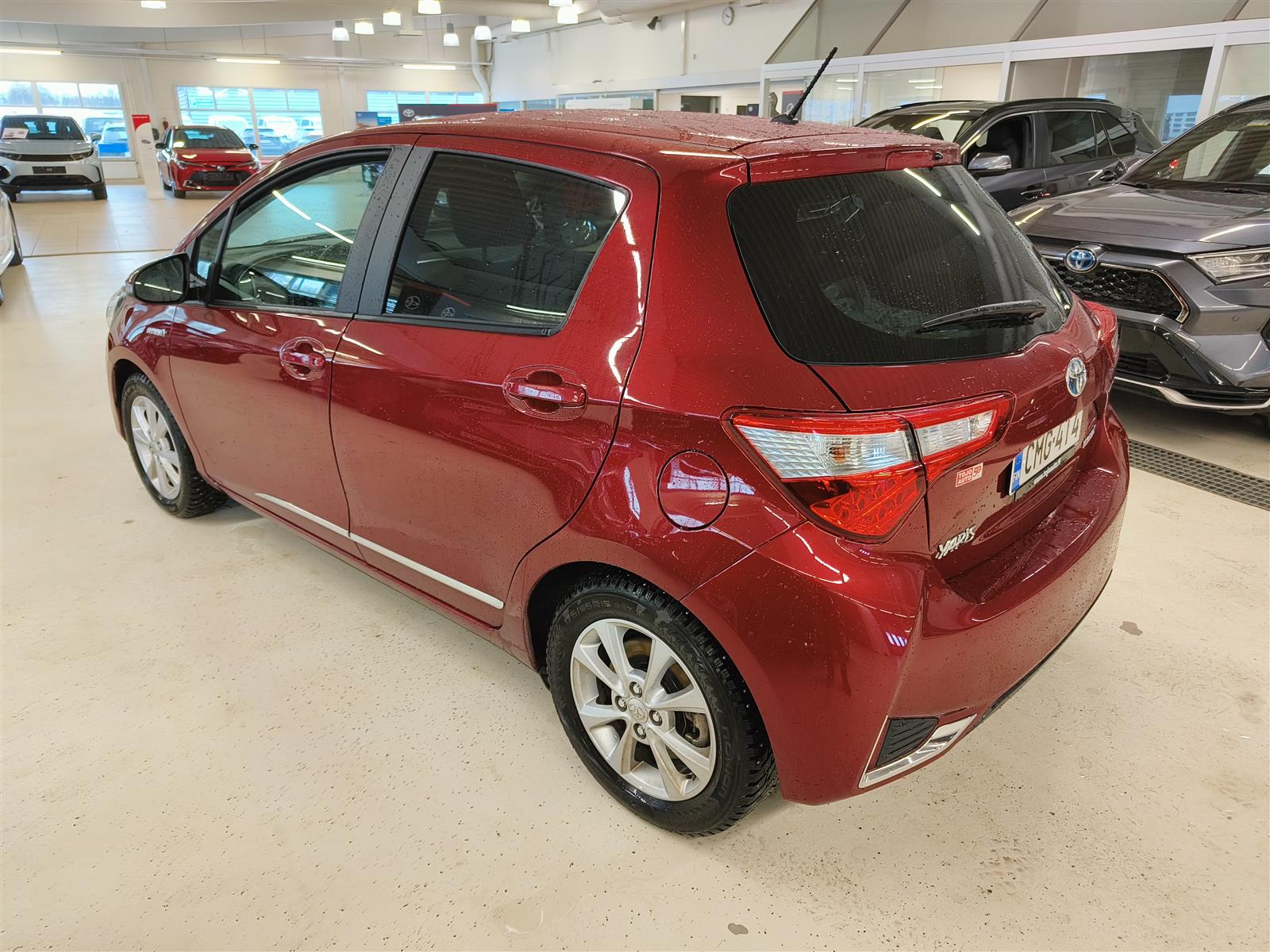 TOYOTA Yaris 2019