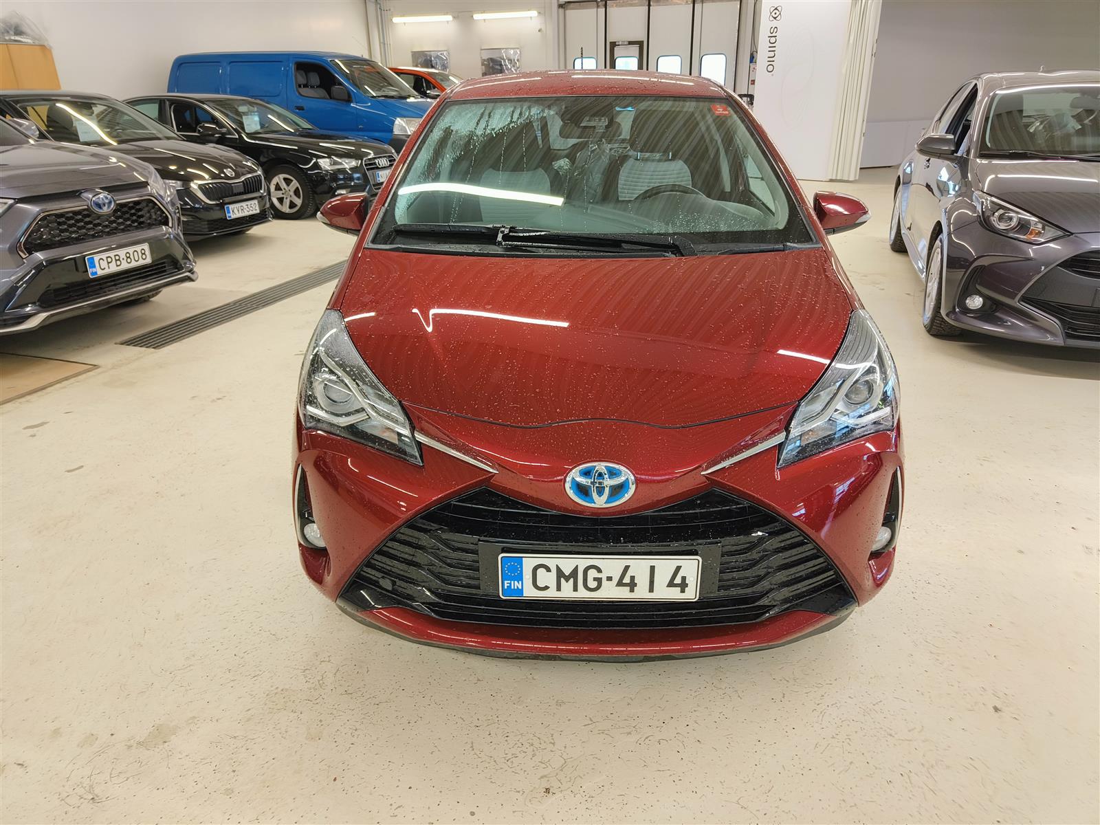 TOYOTA Yaris 2019
