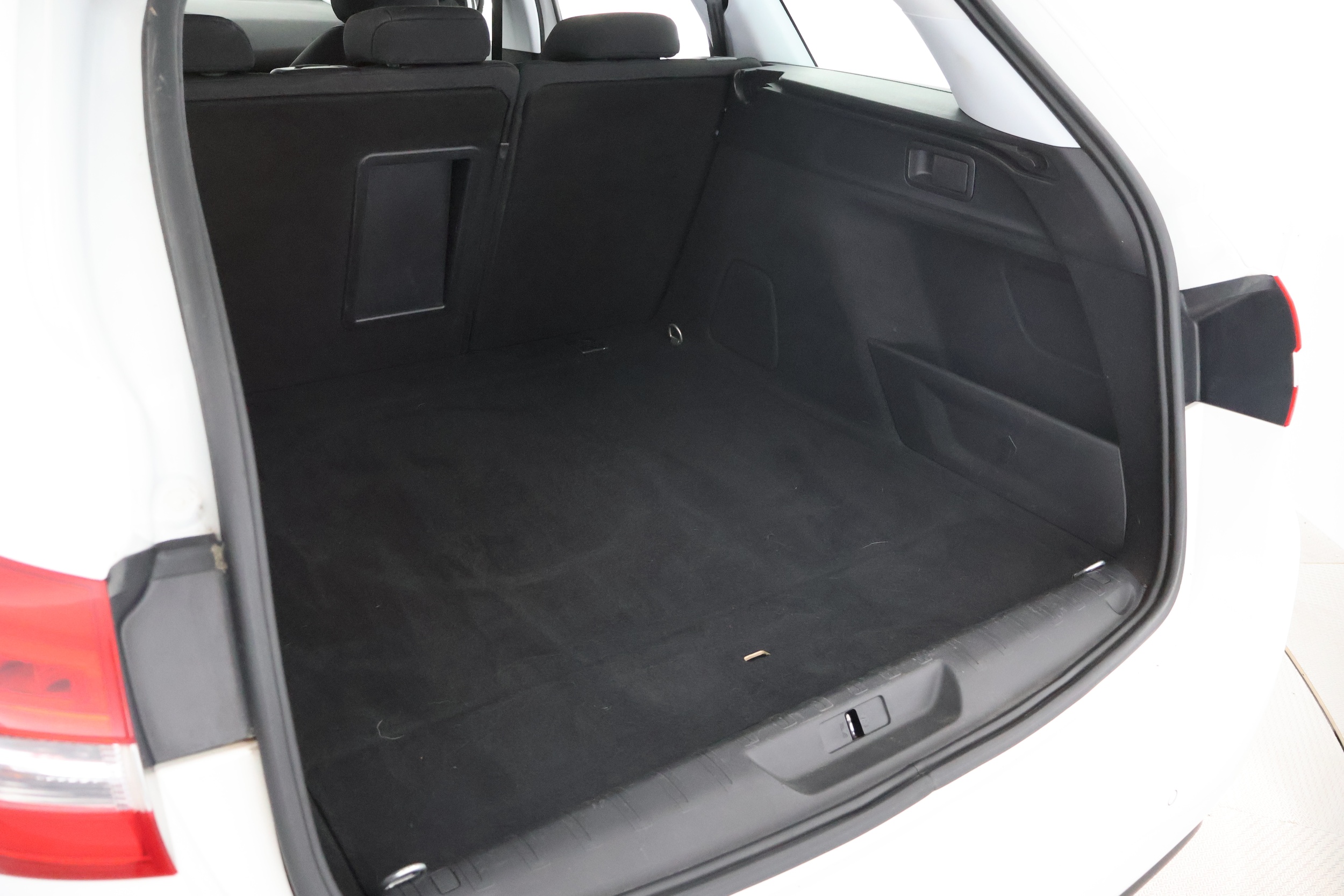 PEUGEOT 308 13
